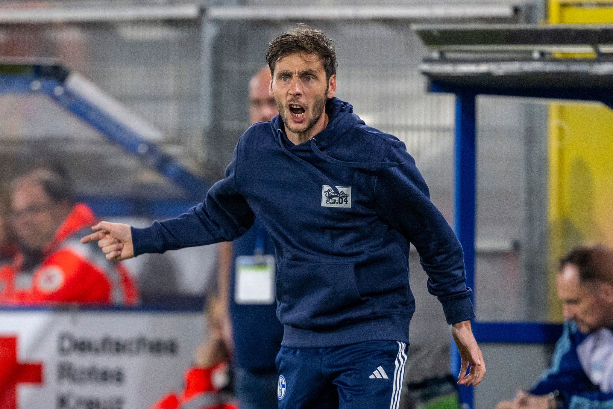 Spieler schwach, Vorstand wütend: Schalker Lage «gefährlich»