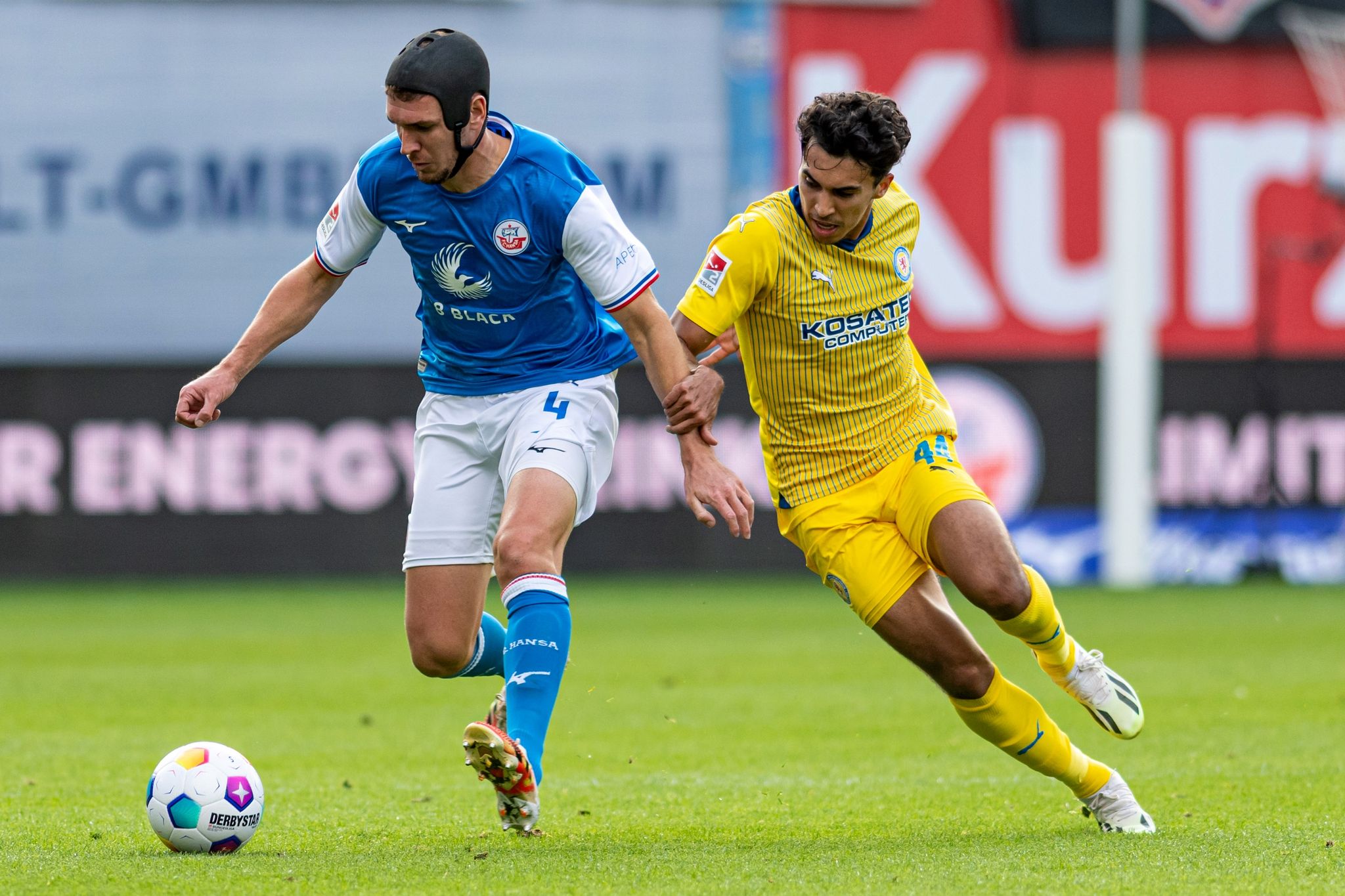 Kopfballtor beschert Rostock Sieg gegen Braunschweig