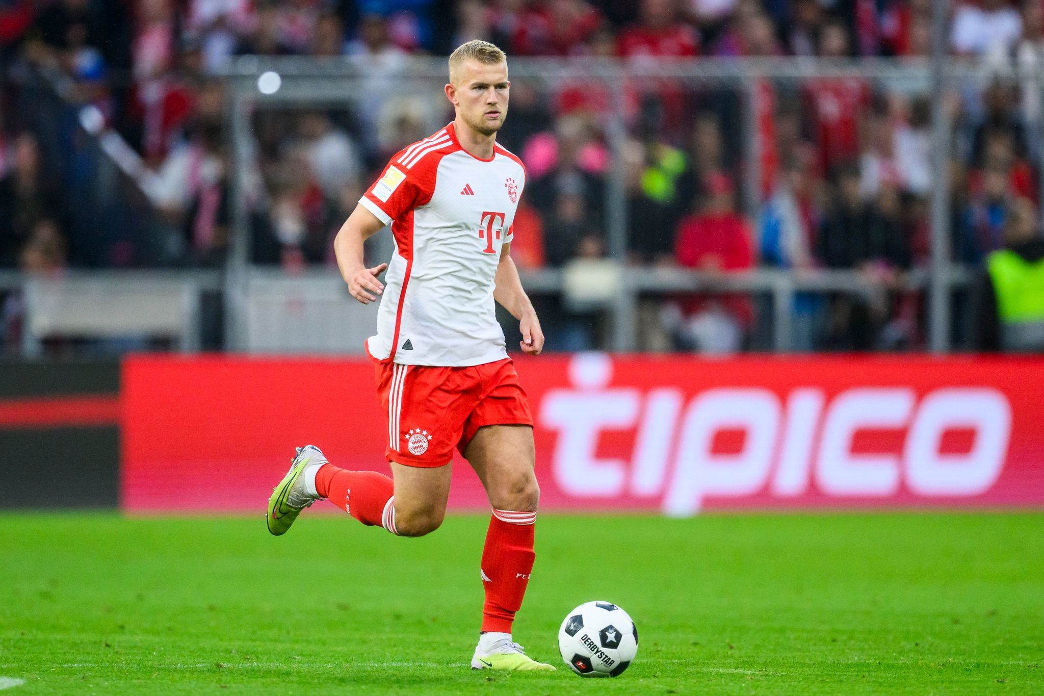 Bayerns de Ligt in der Warteschleife: «Schmerzen noch groß»