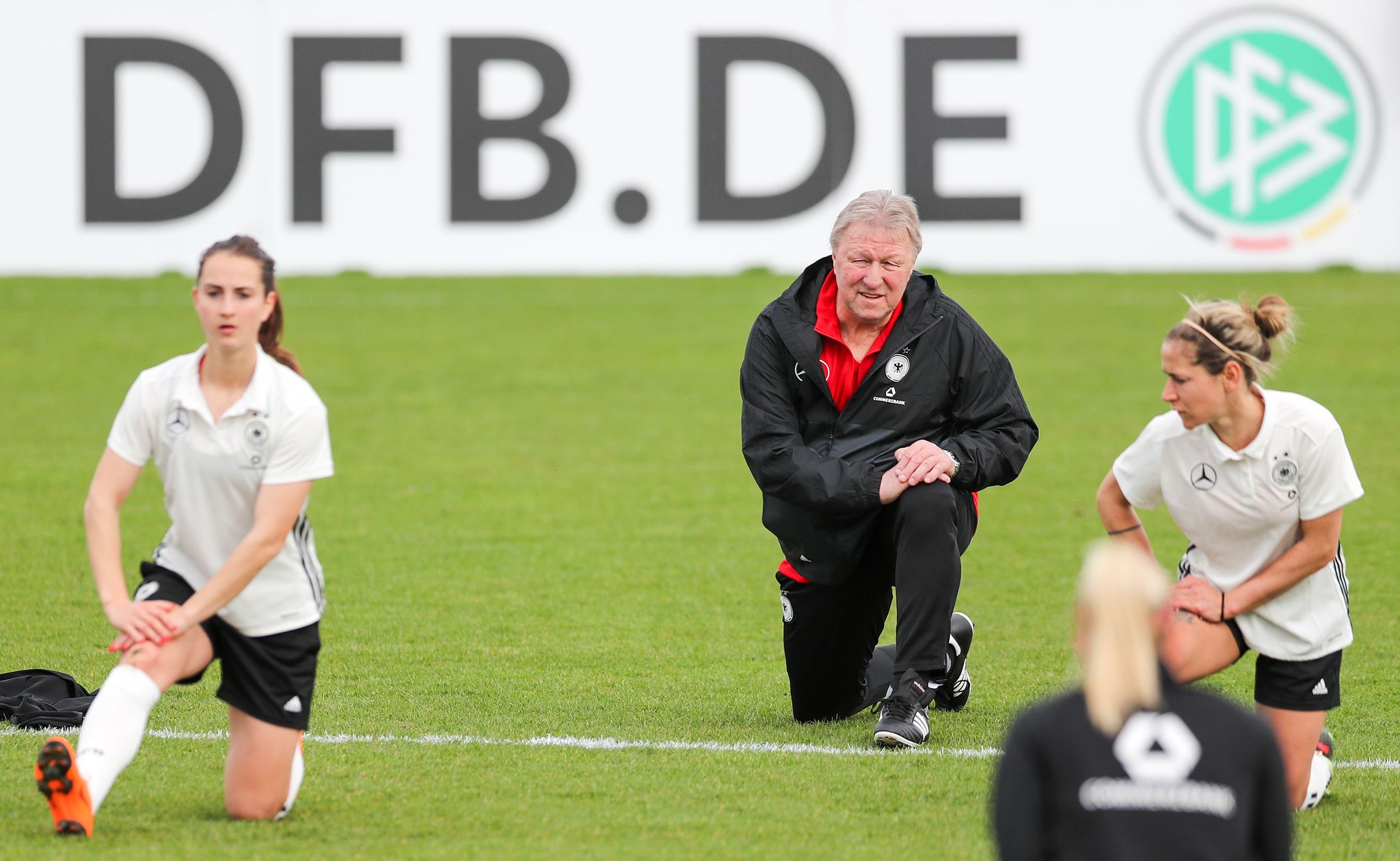 DFB-Frauen für Interimscoach Hrubesch «Herzensangelegenheit»