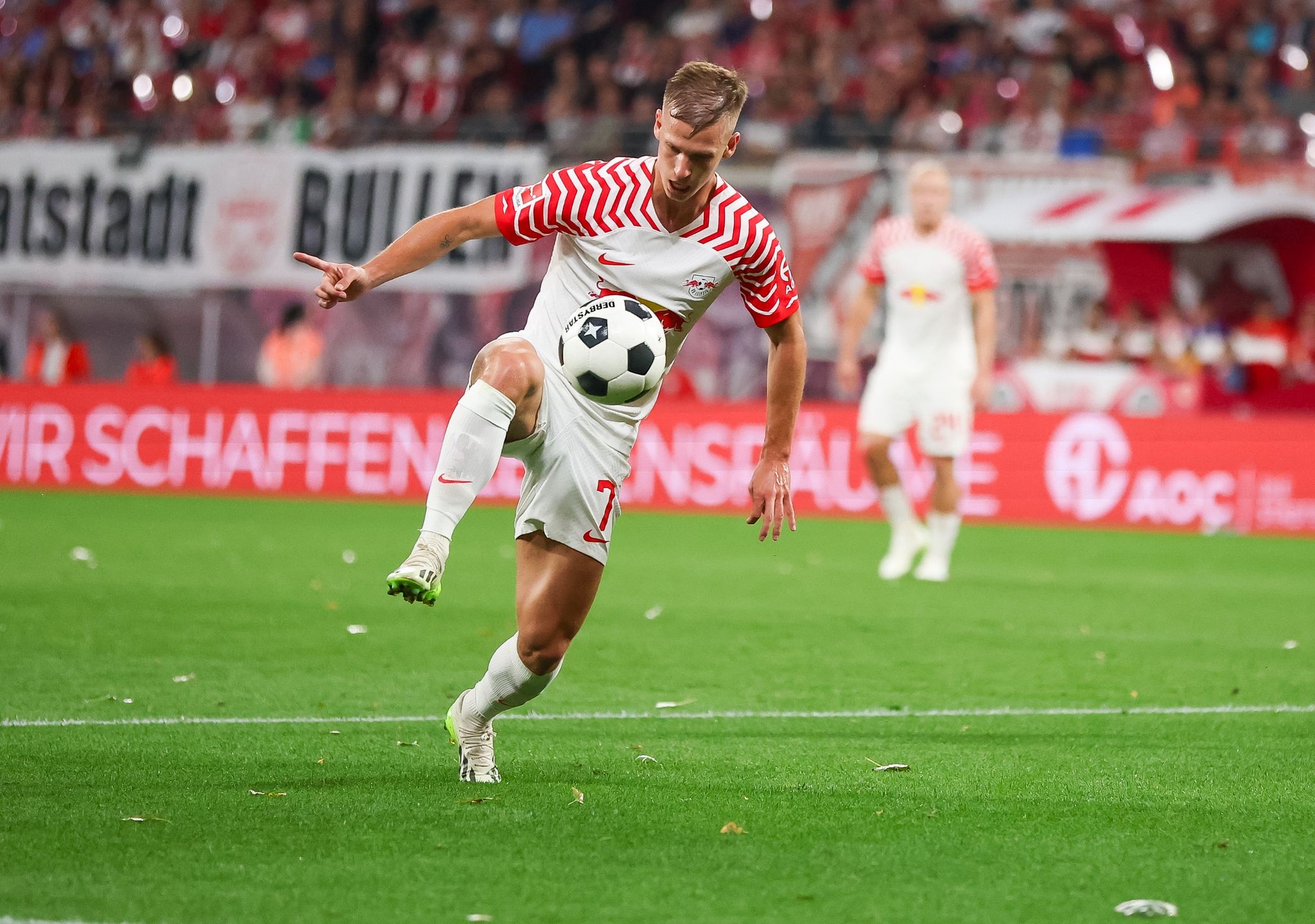 Dani Olmo wieder zurück im Training bei RB Leipzig