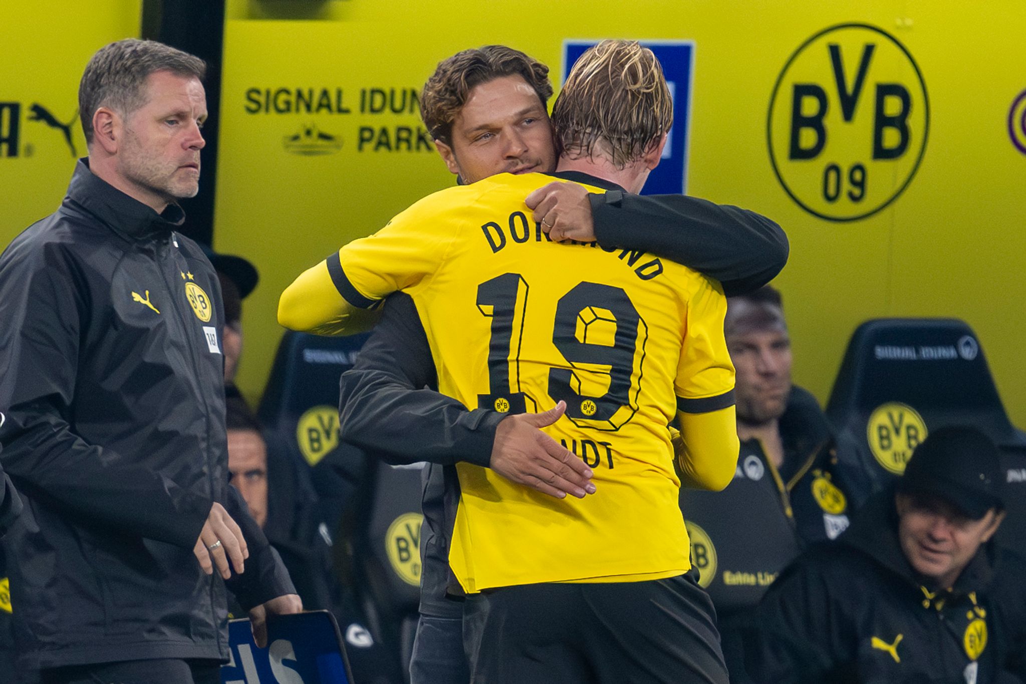 BVB feiert Matchwinner und Jubilar Brandt