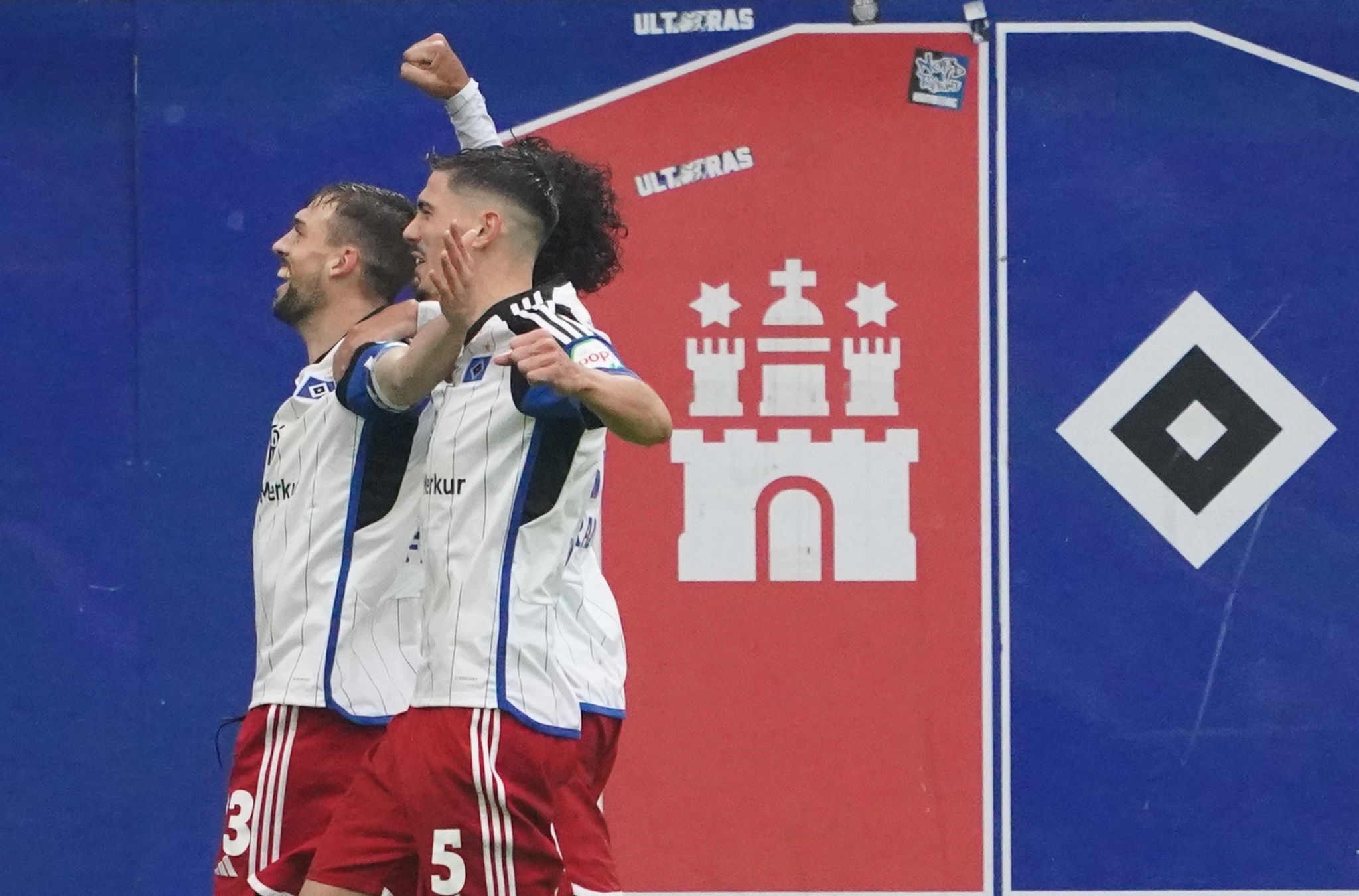 HSV verpasst Rückkehr an die Spitze trotz 2:0 gegen Fürth