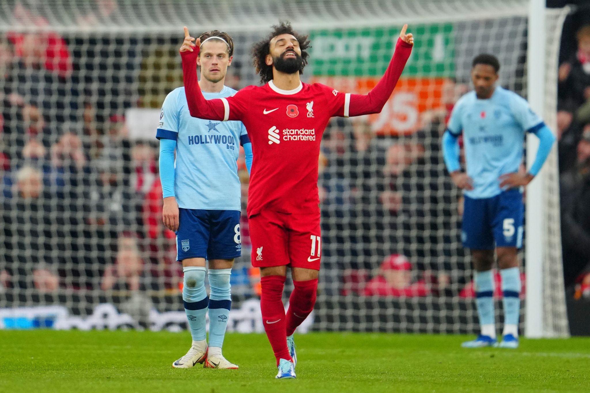 Liverpool nach 3:0 gegen Brentford Tabellenzweiter