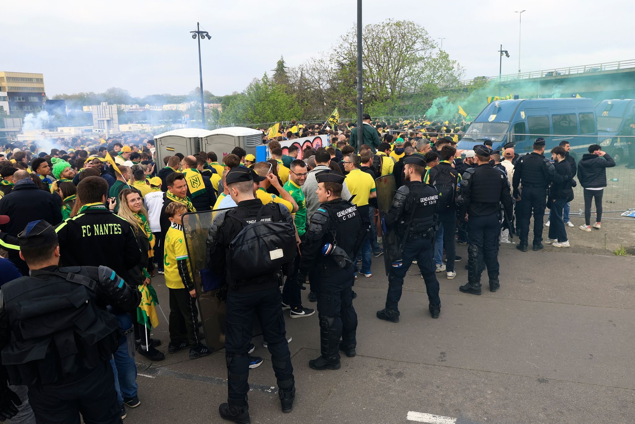 Fußballfan stirbt nach Ausschreitungen in Frankreich
