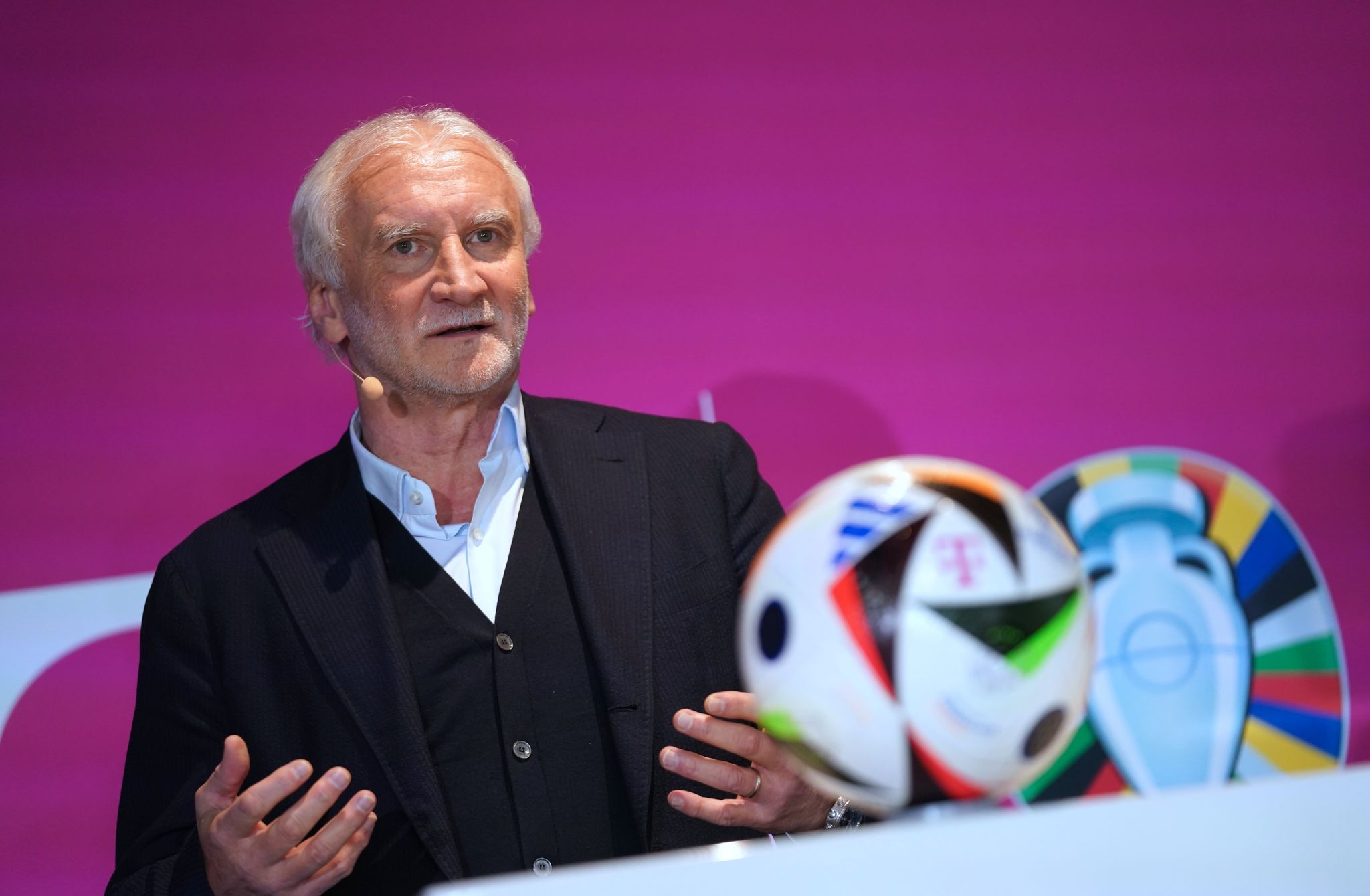 DFB-Tests in Frankreich und gegen Niederlande als Gradmesser