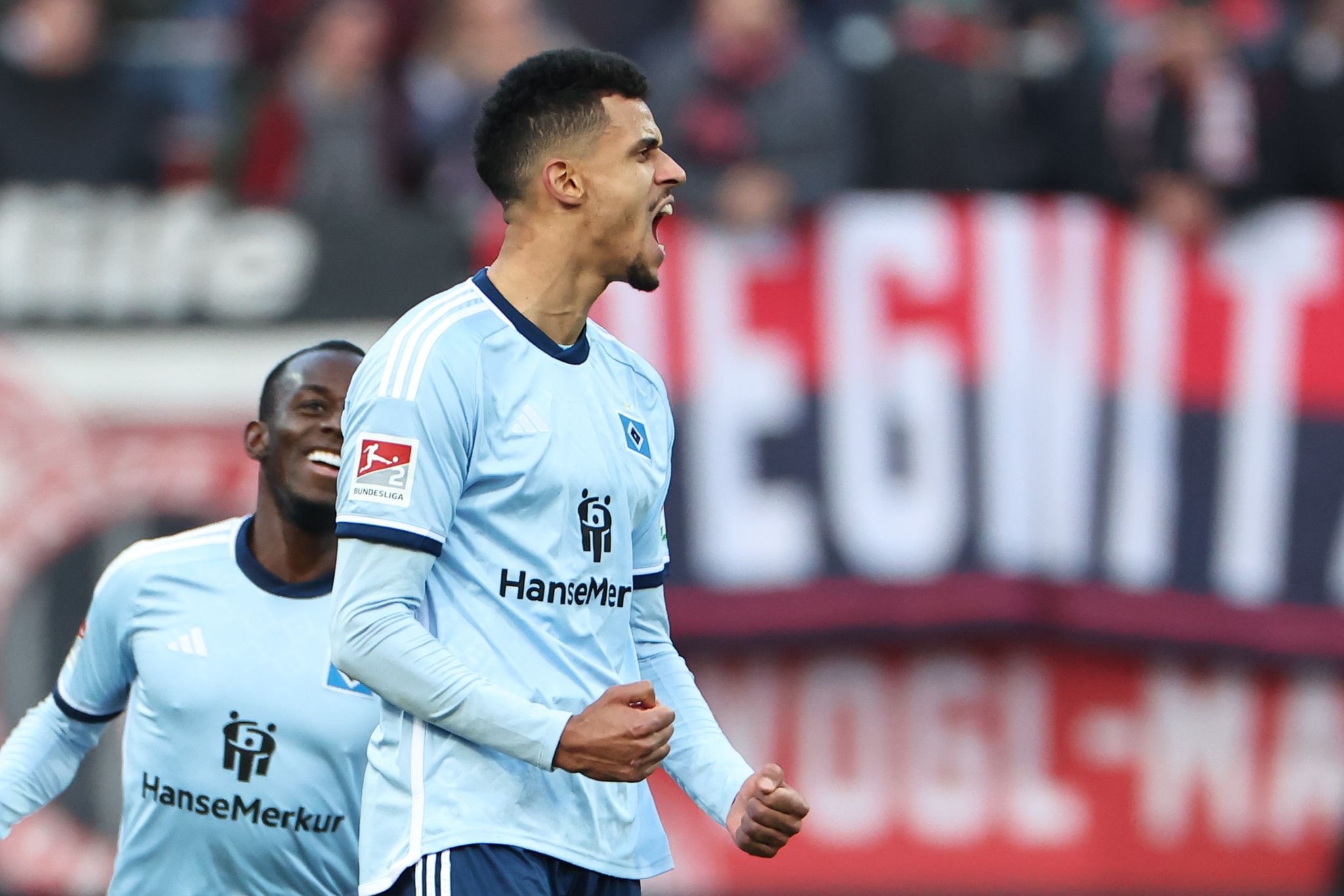 HSV-Trainer Walter bejubelt glücklichen Sieg in Nürnberg