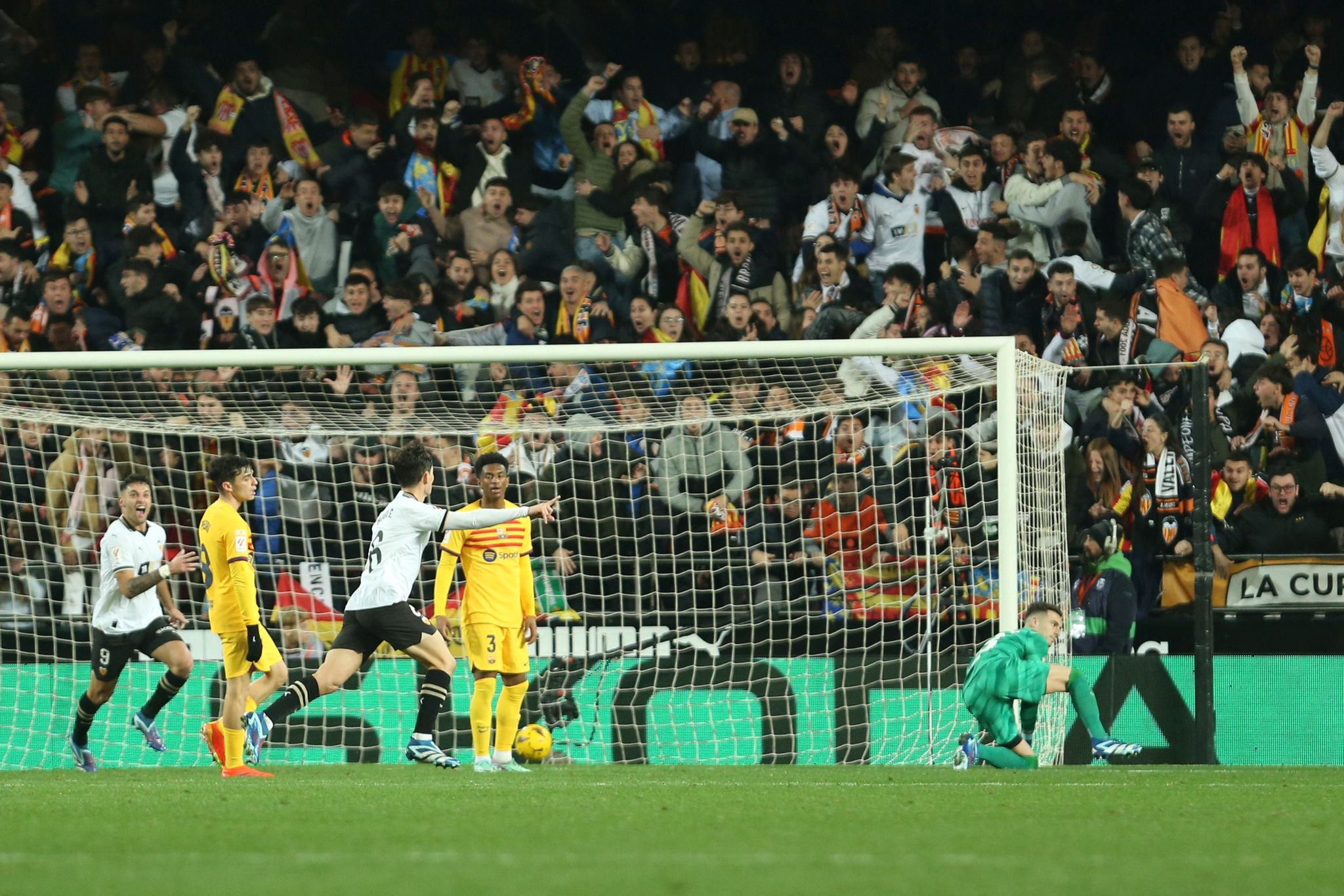 FC Barcelona lässt weitere Punkte: Remis in Valencia