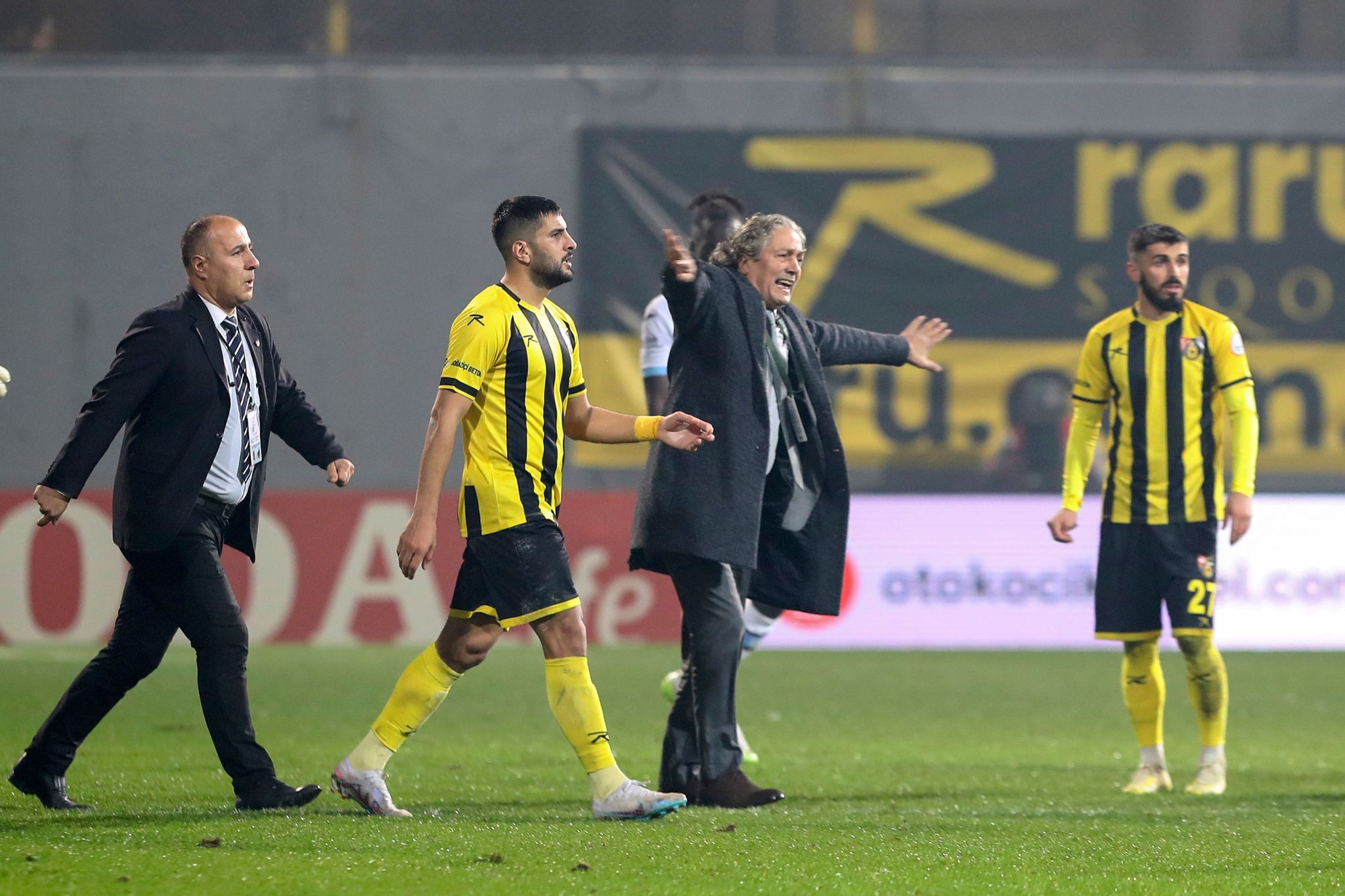 Wieder Skandal in der Türkei: Präsident fordert Spielabbruch