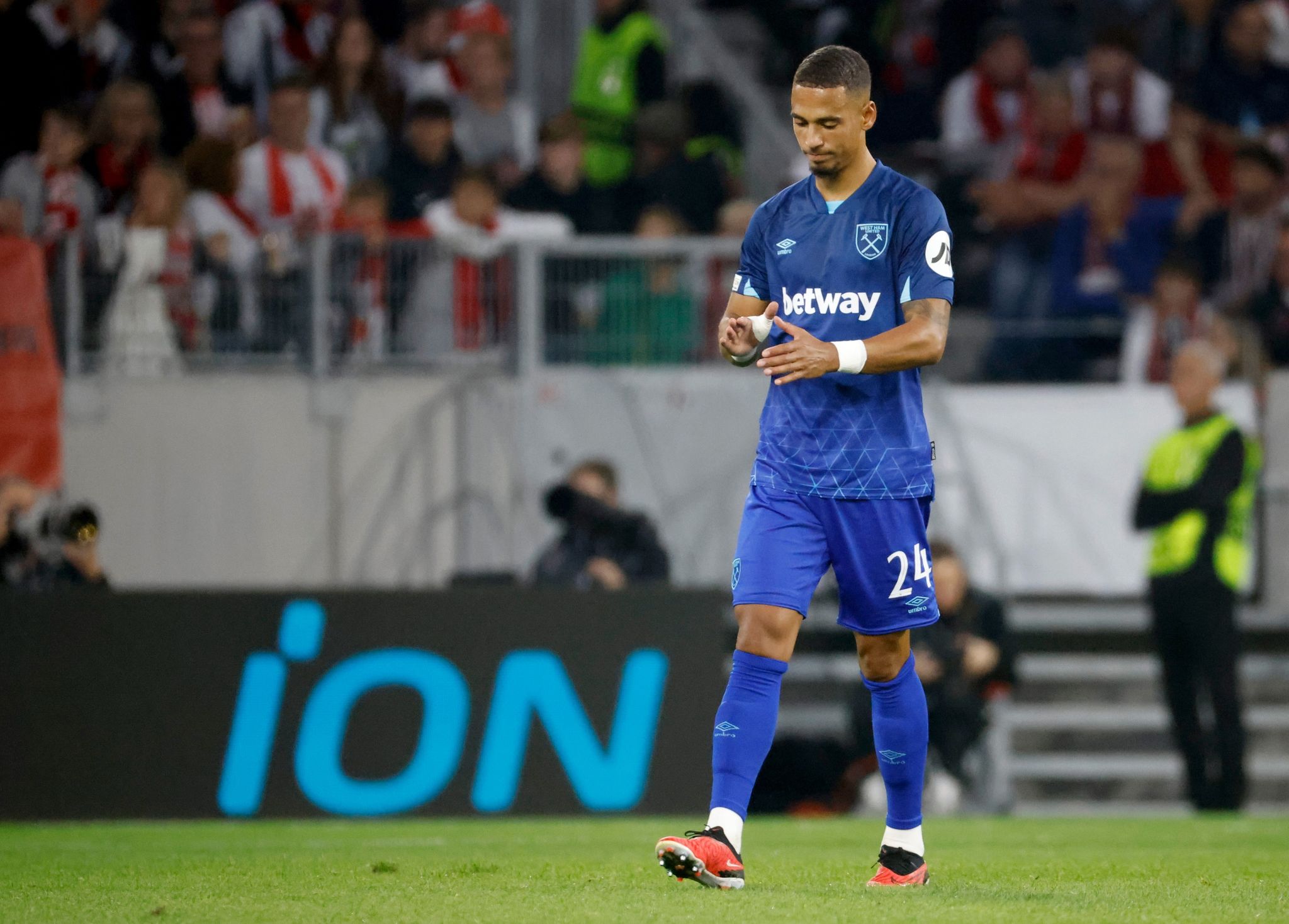 Berichte: Nationalspieler Kehrer vor Wechsel zu Monaco