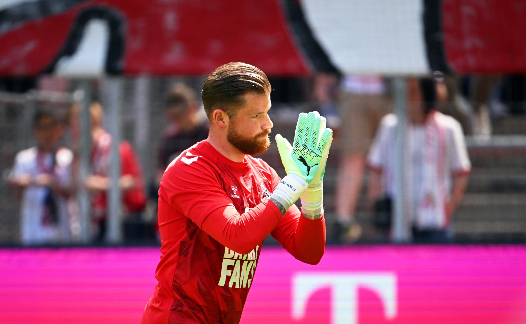 Keeper Horn unterschreibt bei Red Bull Salzburg