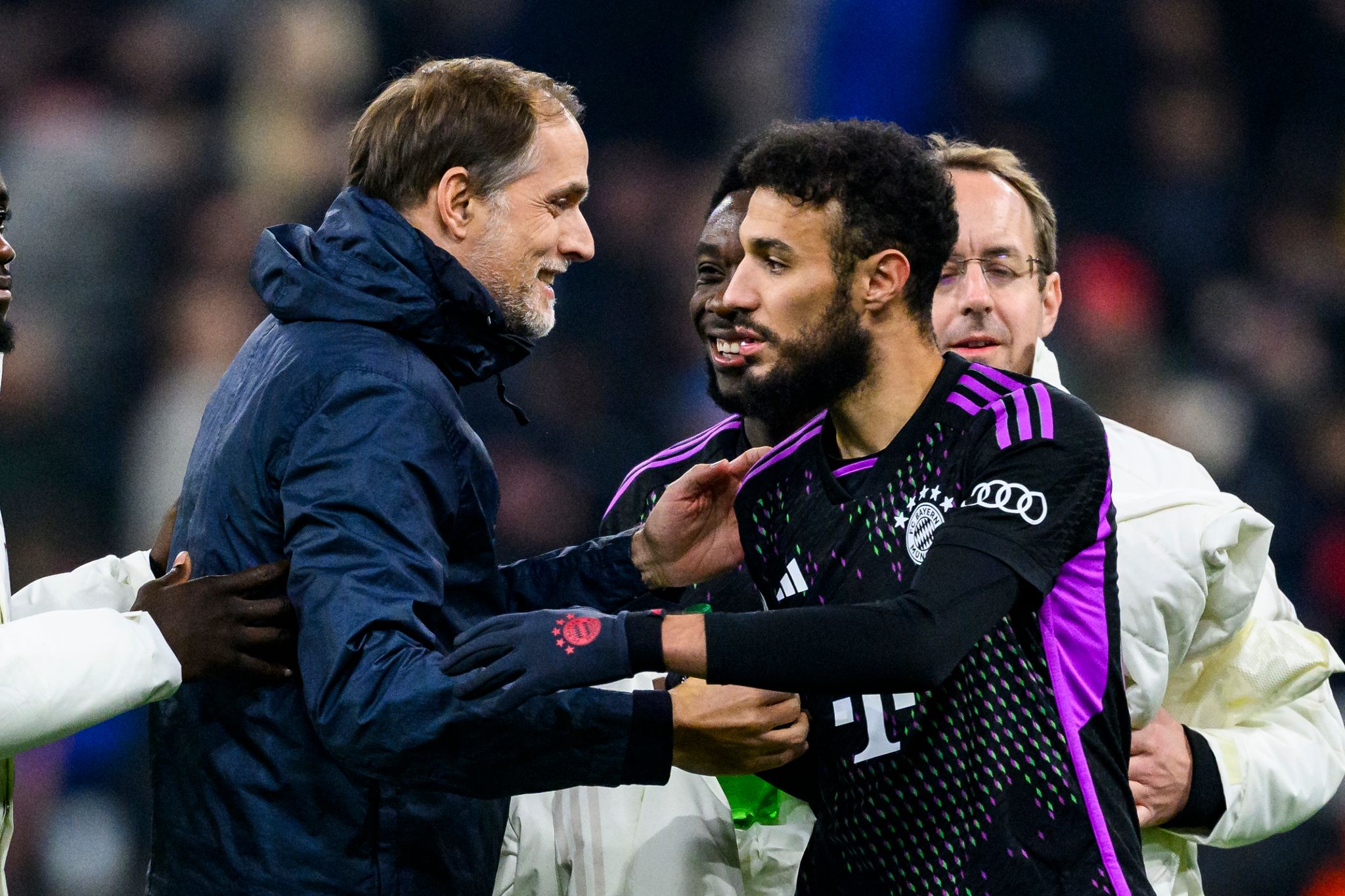 «Paradoxe Situation» um Bayern-Profi Mazraoui