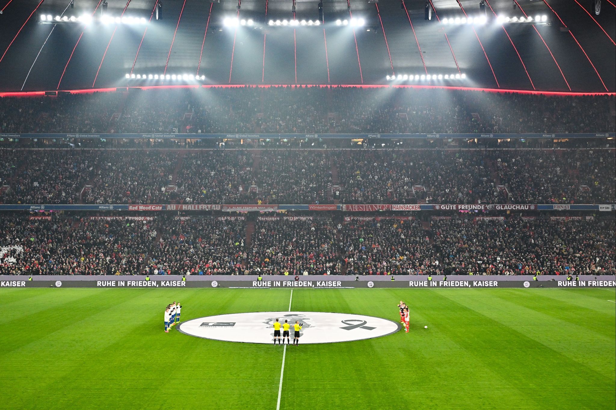 Großes Beckenbauer-Gedenken beim Bayern-Spiel