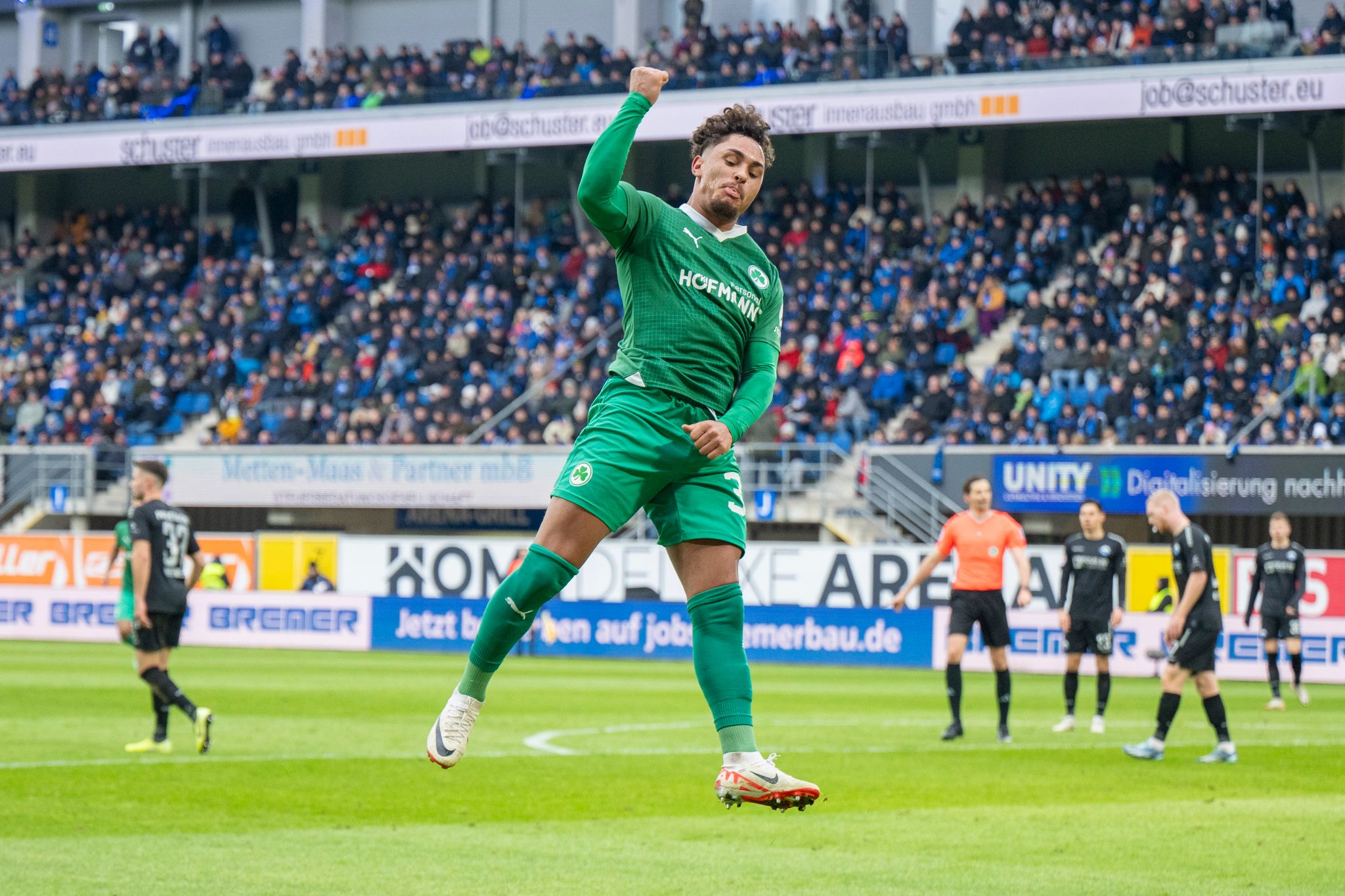 Greuther Fürth klettert auf Rang vier