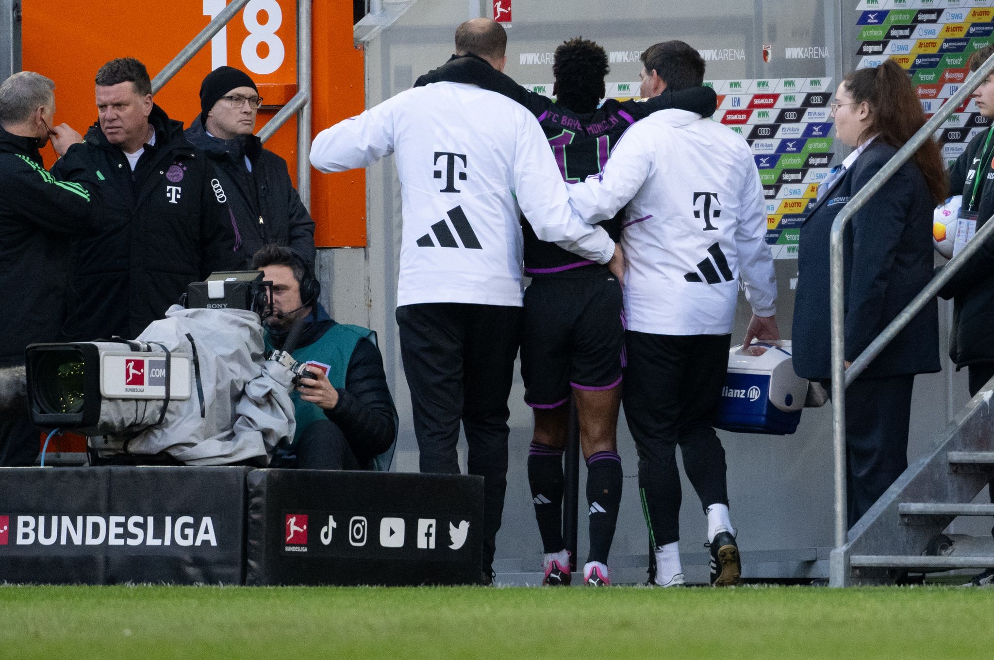 Innenbandriss: Coman fehlt den Bayern wochenlang
