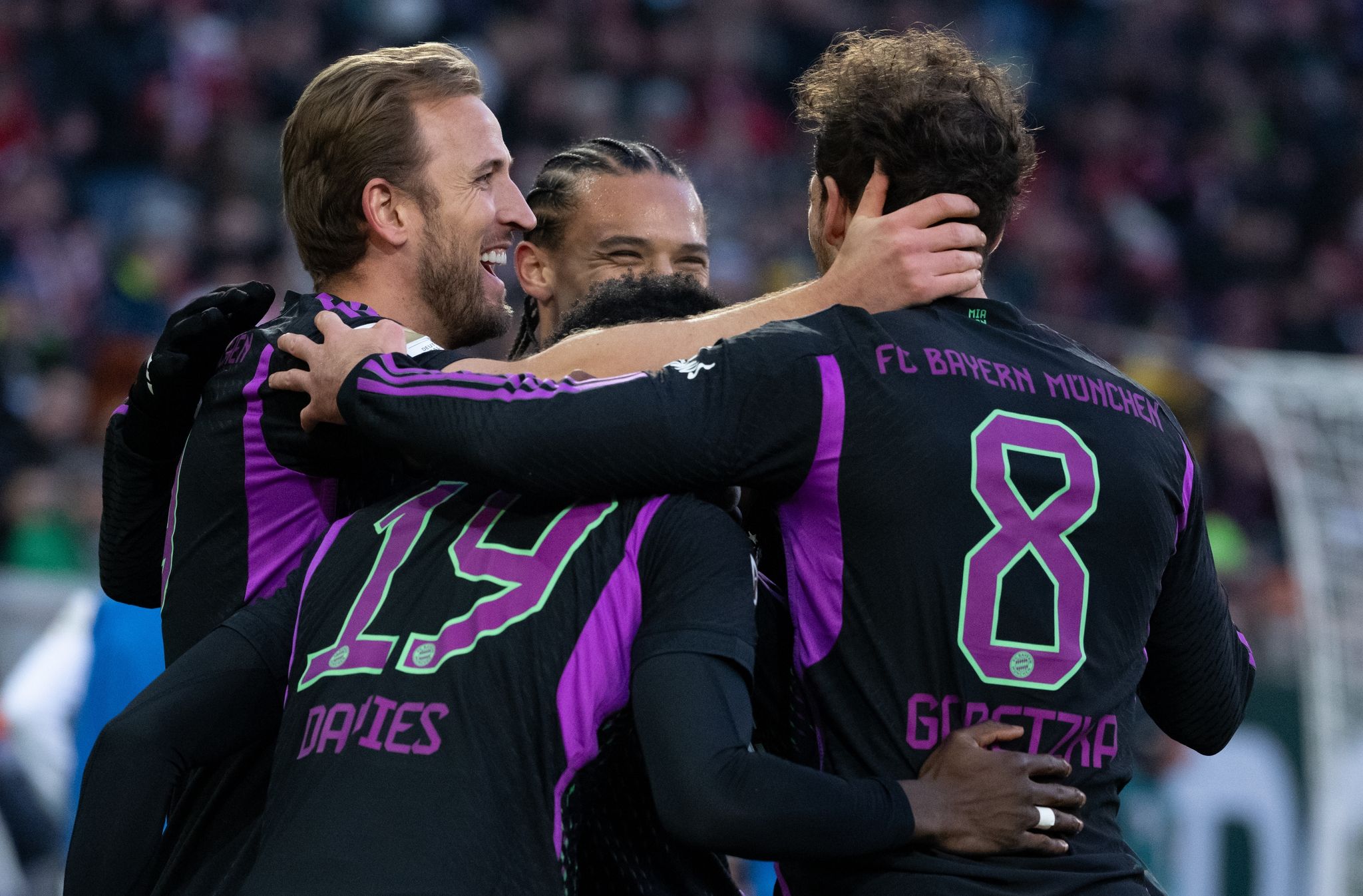 Mit einem wie Lahm: Bayern haben Titel wieder in der Hand