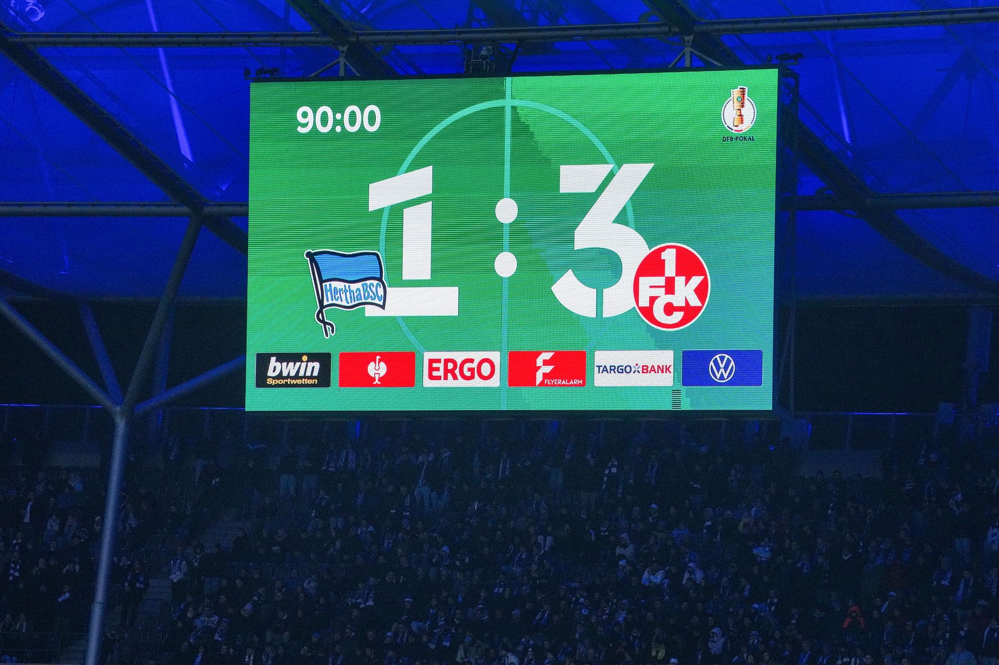 Kein Blick zum Himmel: Gersbeck und Reese schmerzt Pokal-Aus