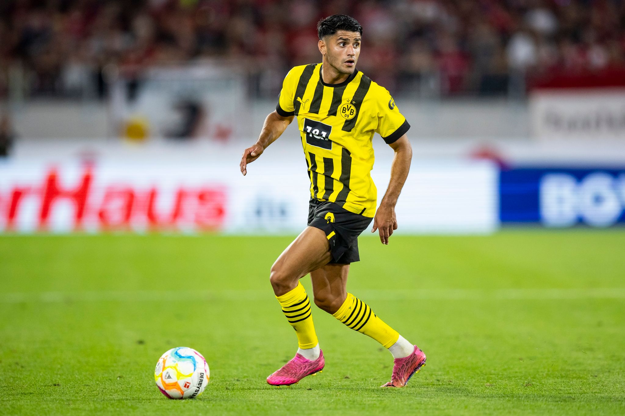 VfB holt früheren Gladbacher und Dortmunder Dahoud