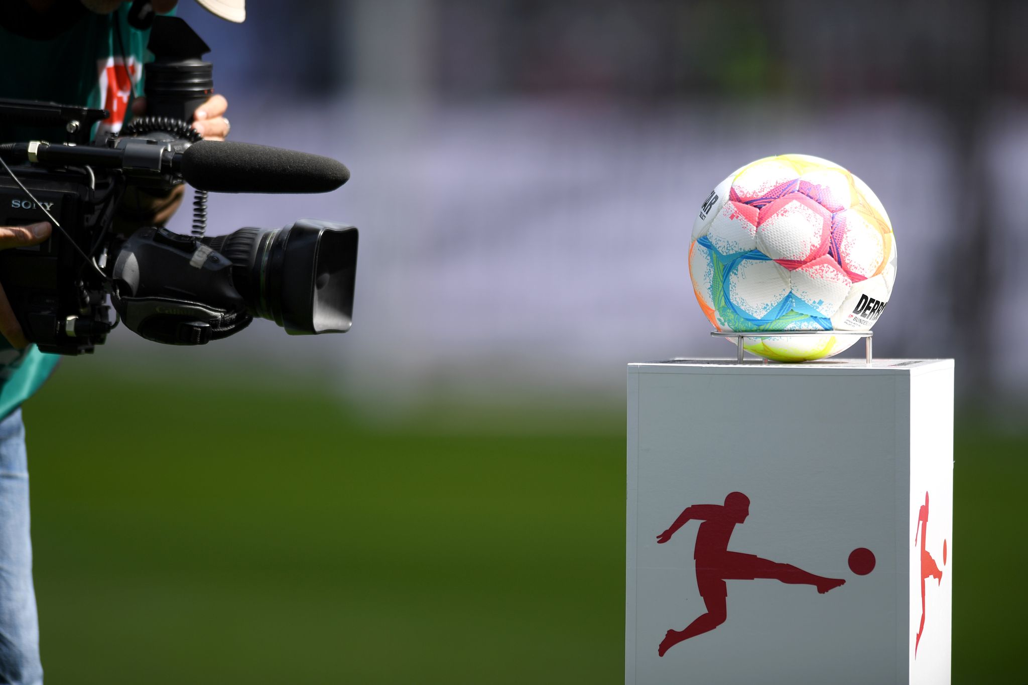 Sportrechtler: Neue Abstimmung über DFL-Investor möglich