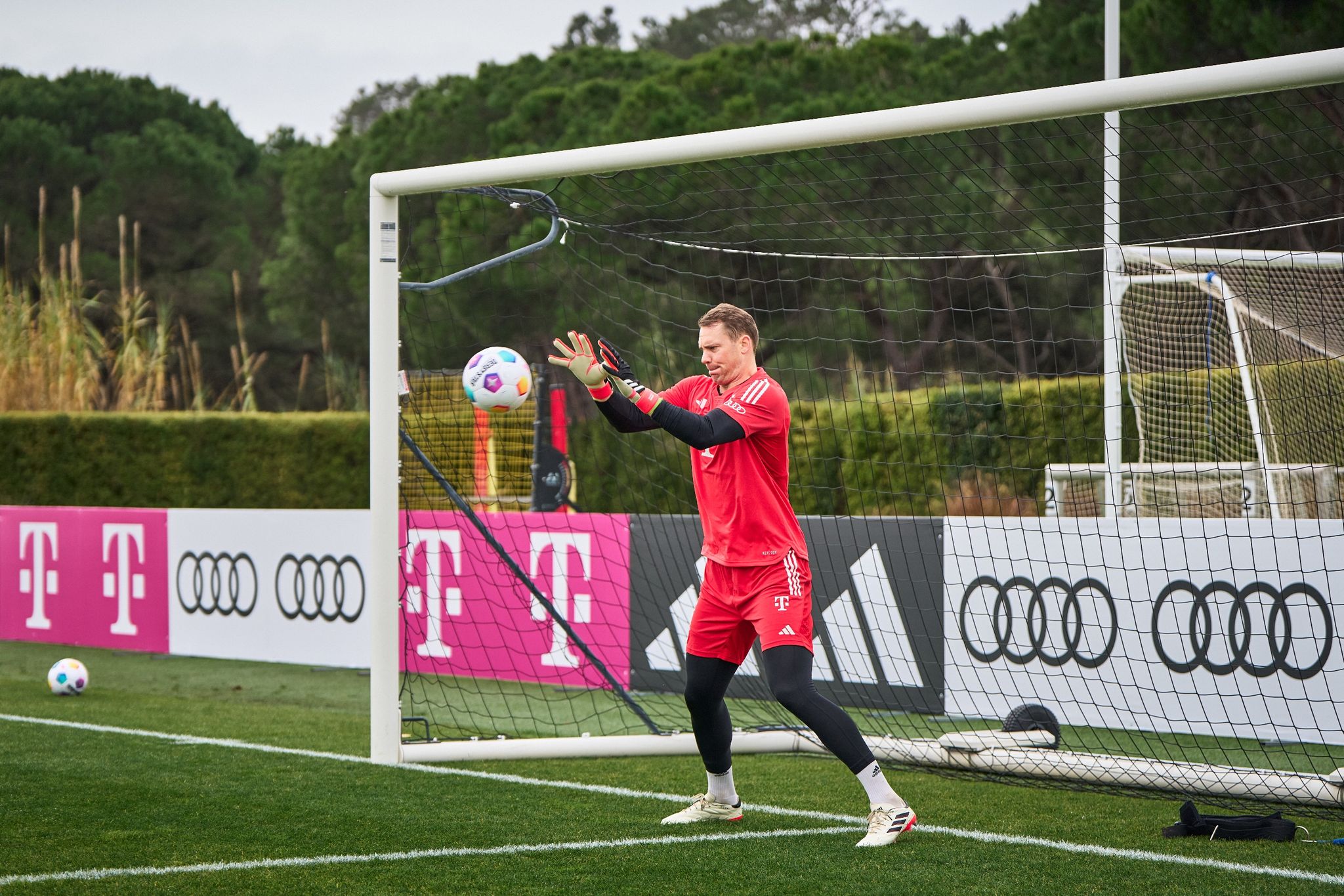 Neuer-Einsatz gegen Leverkusen offen – «Zeit bis 17.00 Uhr»