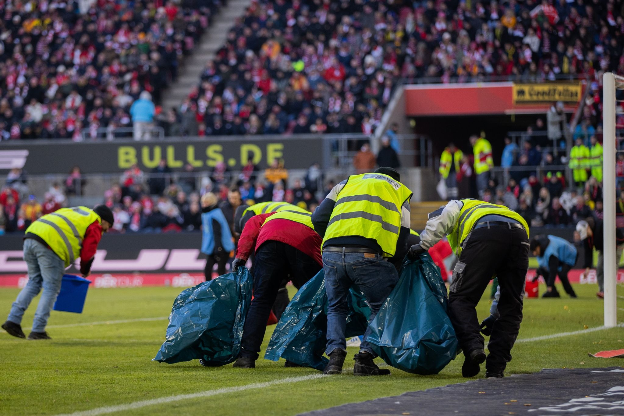 Fansprecher rechtfertigt Spielunterbrechung wegen Protest