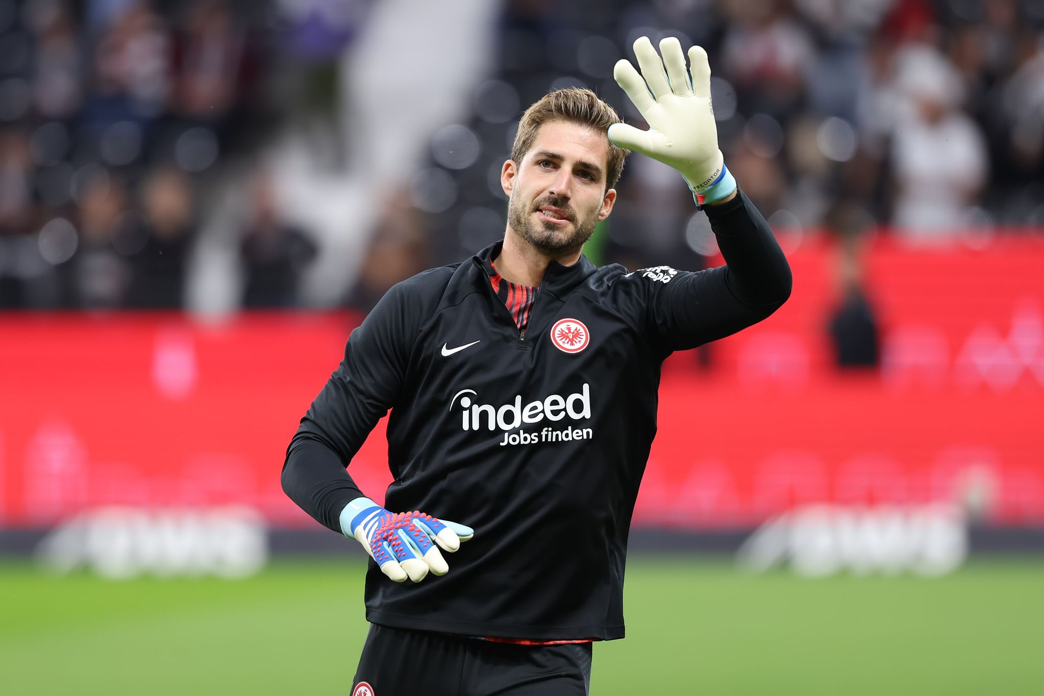 Hexenschuss: Einsatz von Eintracht-Torwart Trapp fraglich