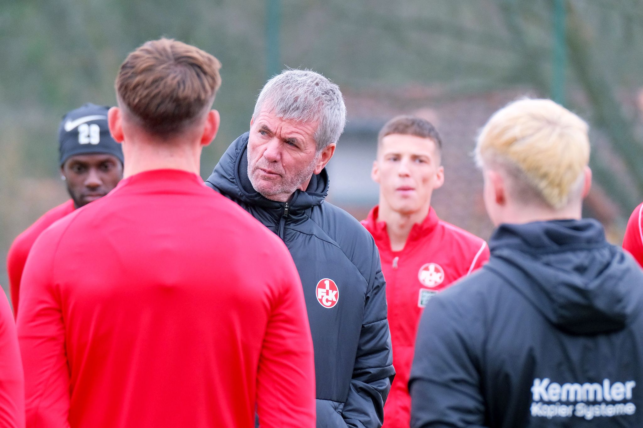 Kaiserslautern setzt auf Trainer-Oldie Friedhelm Funkel