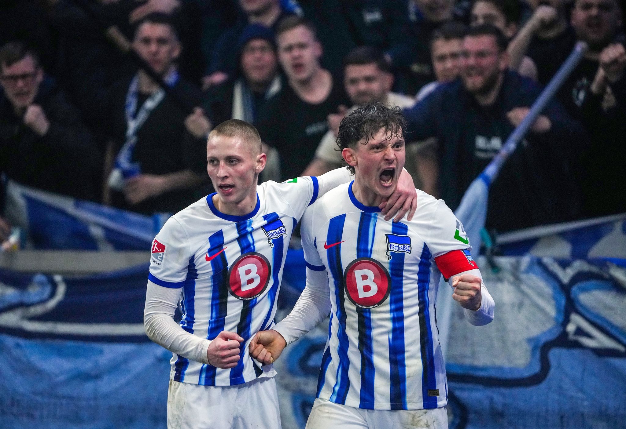 Hertha zittert sich in Überzahl zum Sieg gegen Magdeburg