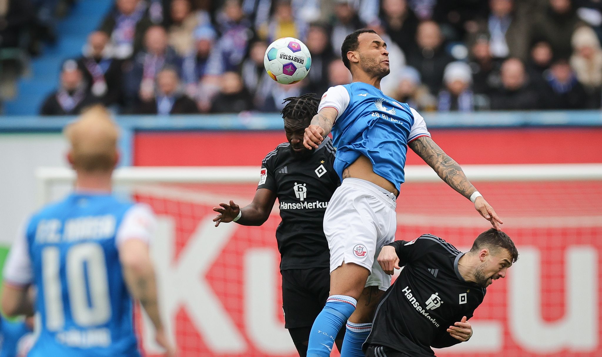 HSV nur Remis in Rostock – Siege für Kiel und Schalke