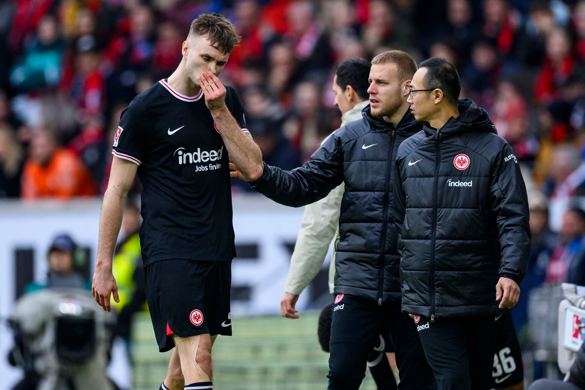Eintracht-Stürmer Kalajdzic zu Untersuchungen im Krankenhaus
