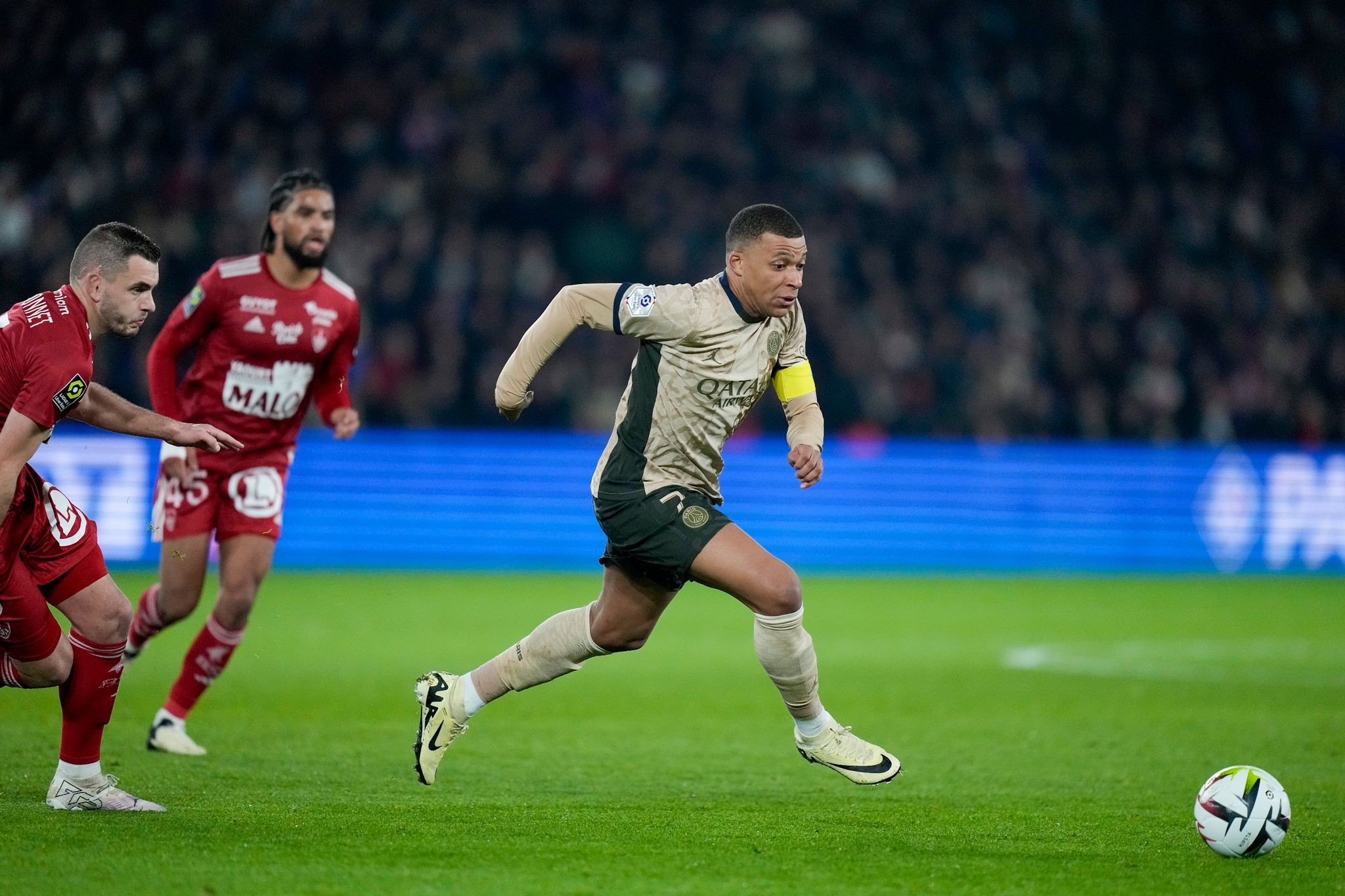 Bericht: Mbappé erhält 150 Millionen Euro für Unterschrift
