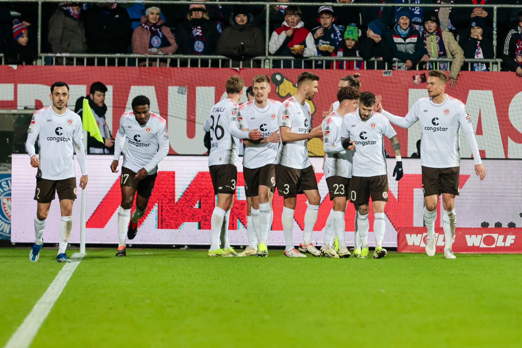 FC St. Pauli siegt 4:3 bei Torfestival in Kiel
