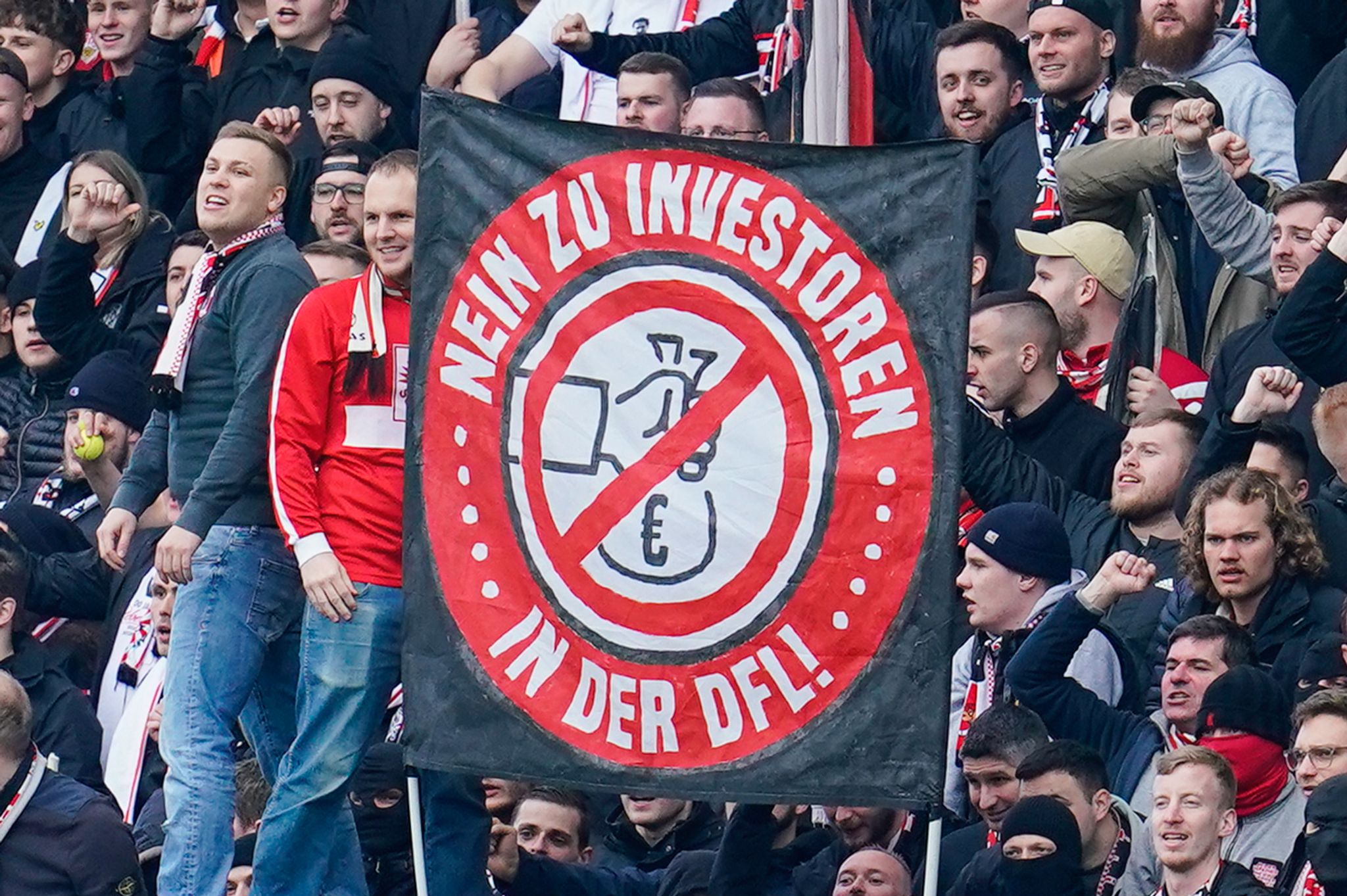 Umfrage: 42 Prozent der Bürger befürworten Investoren-Stopp