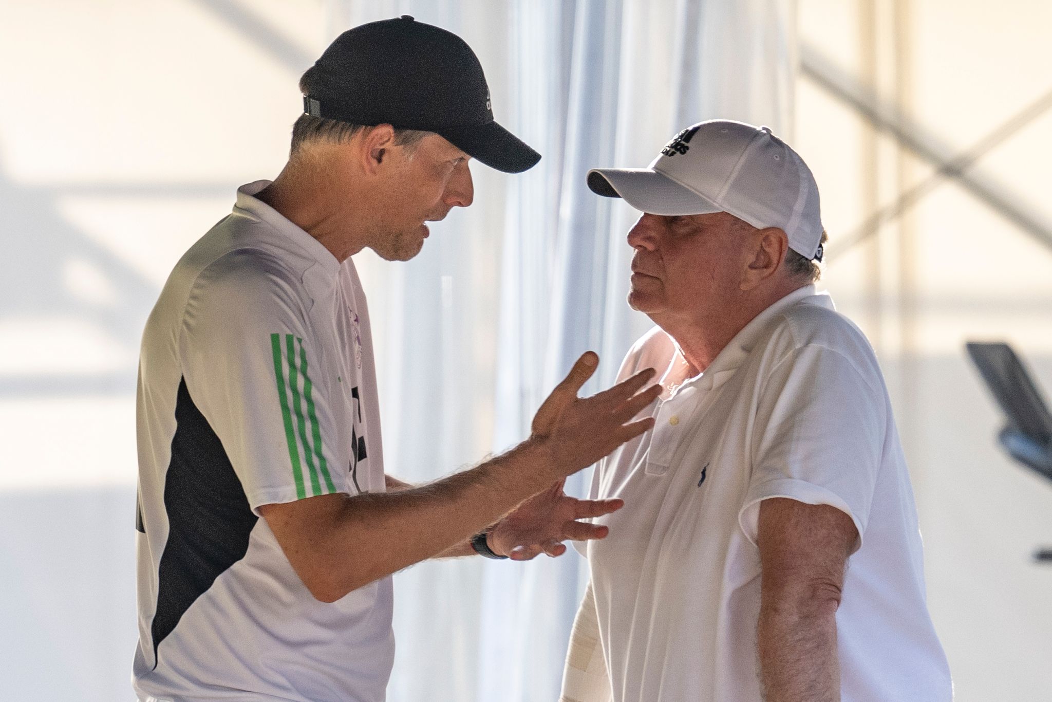Hoeneß lobt seine Bayern – und hat eine Warnung