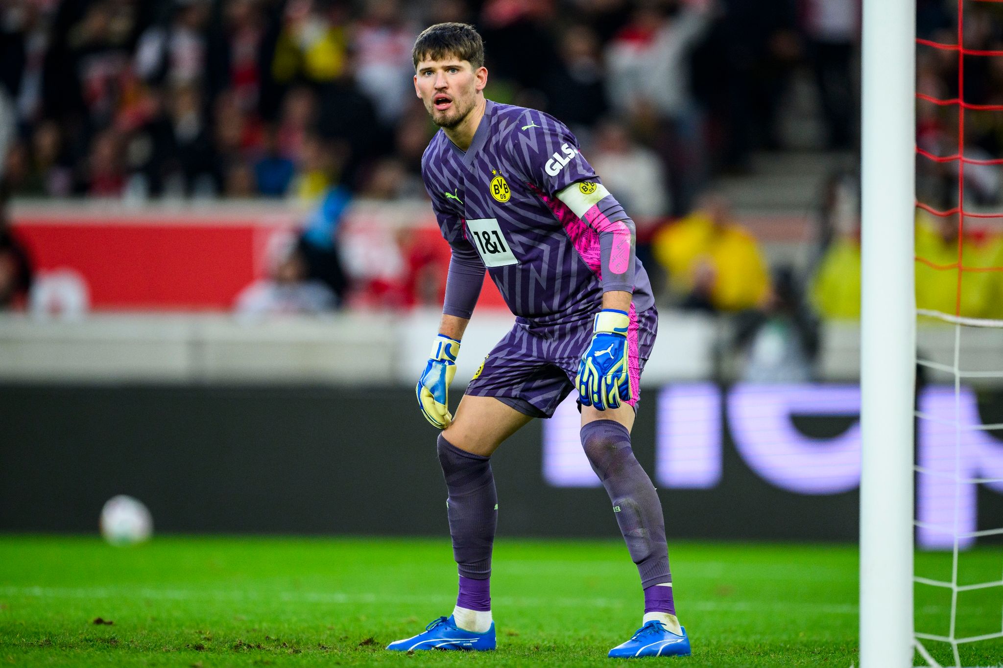 «Kein Risiko eingehen»: BVB-Keeper Kobel reist ab