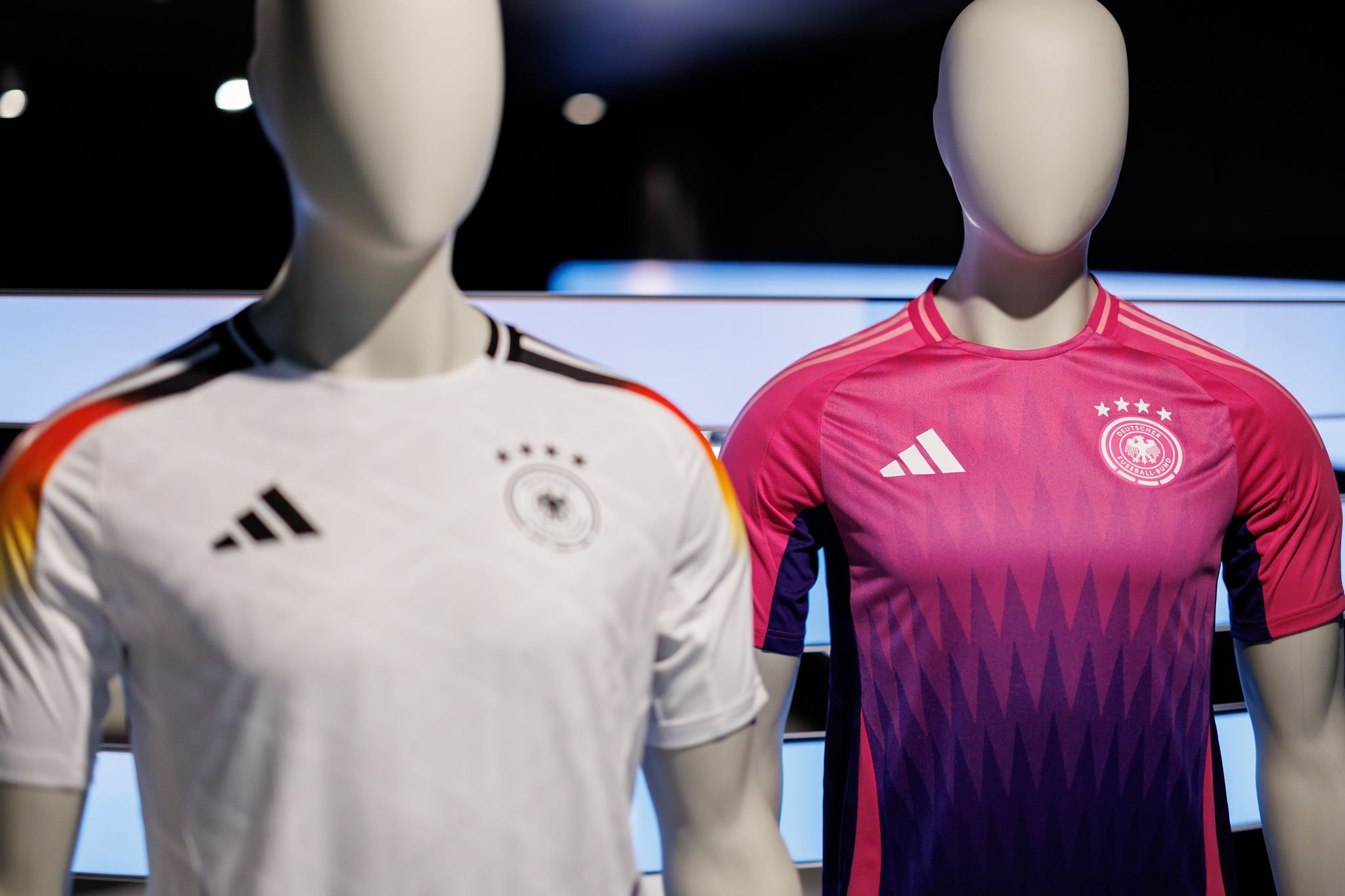 Nike statt Adidas ab 2027: Ausrüster-Revolution beim DFB