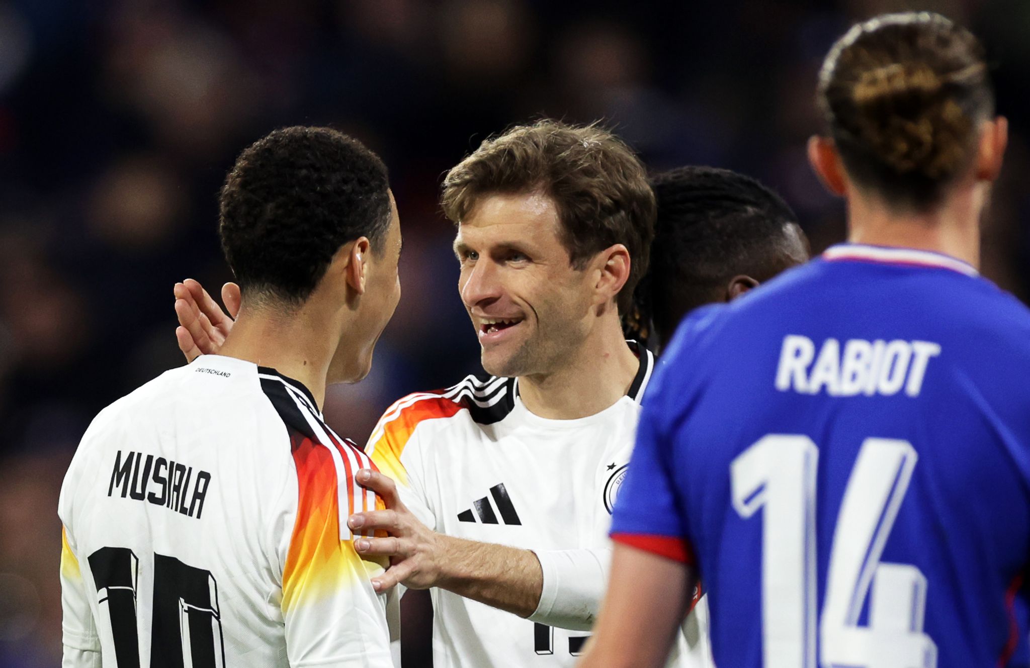 Frankreichs Erfolgscoach Deschamps lobt DFB-Elf