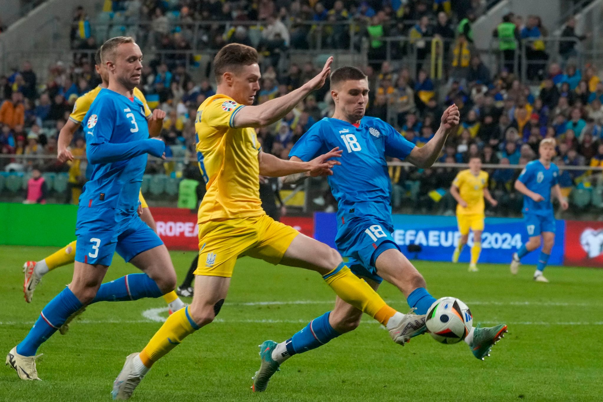 Ukrainer widmen EM-Ticket ihrem Land und ihren Soldaten
