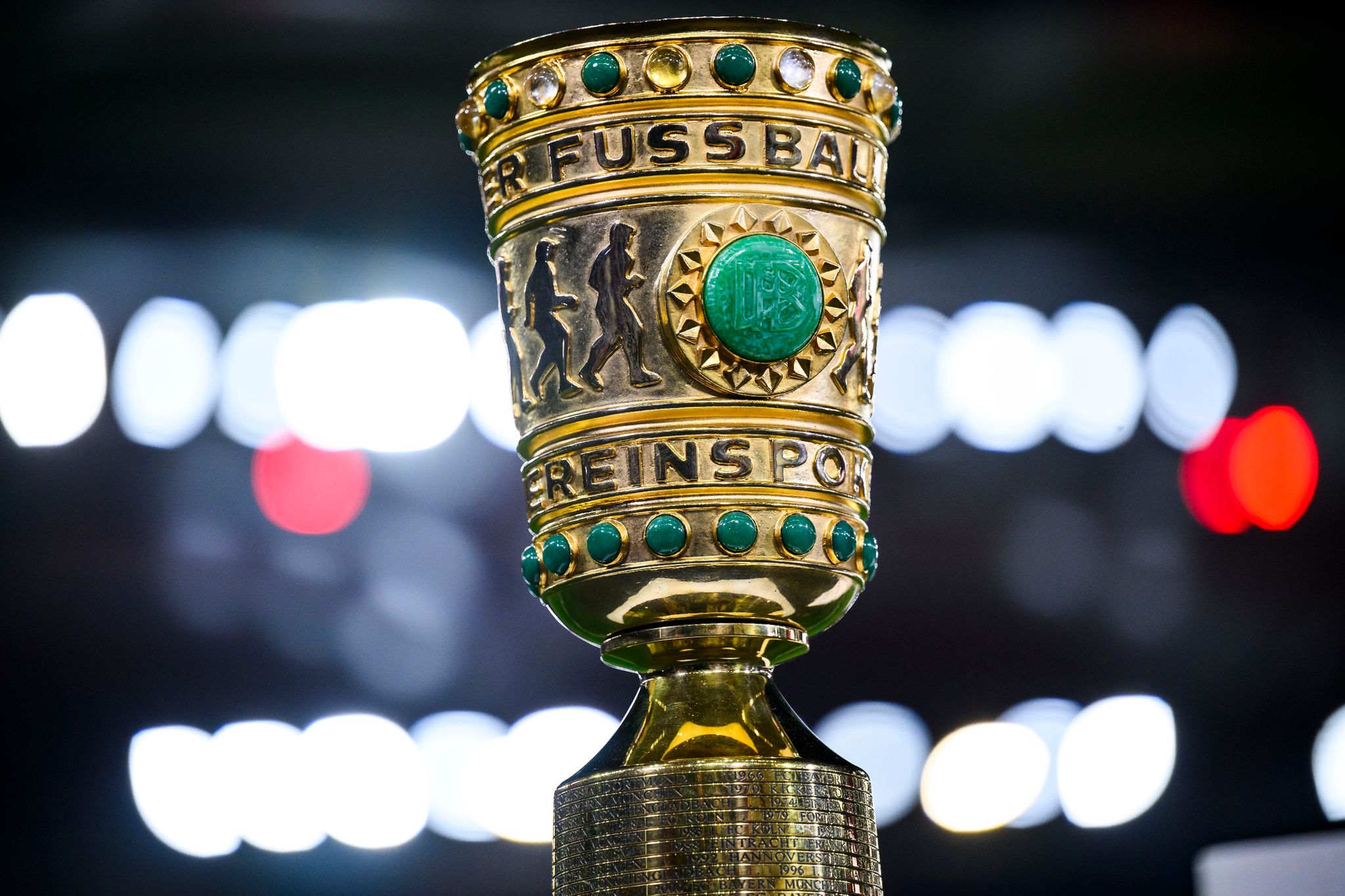 Geld, Berlin und Europa: Worum es im Pokal-Halbfinale geht