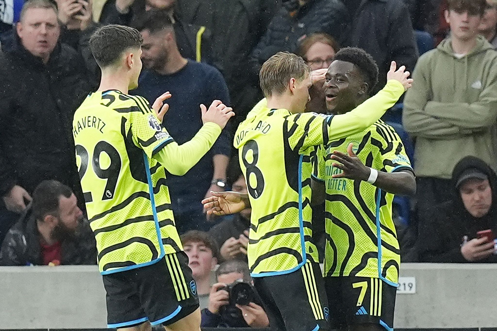 Arsenal an der Spitze – Auch Manchester City gewinnt