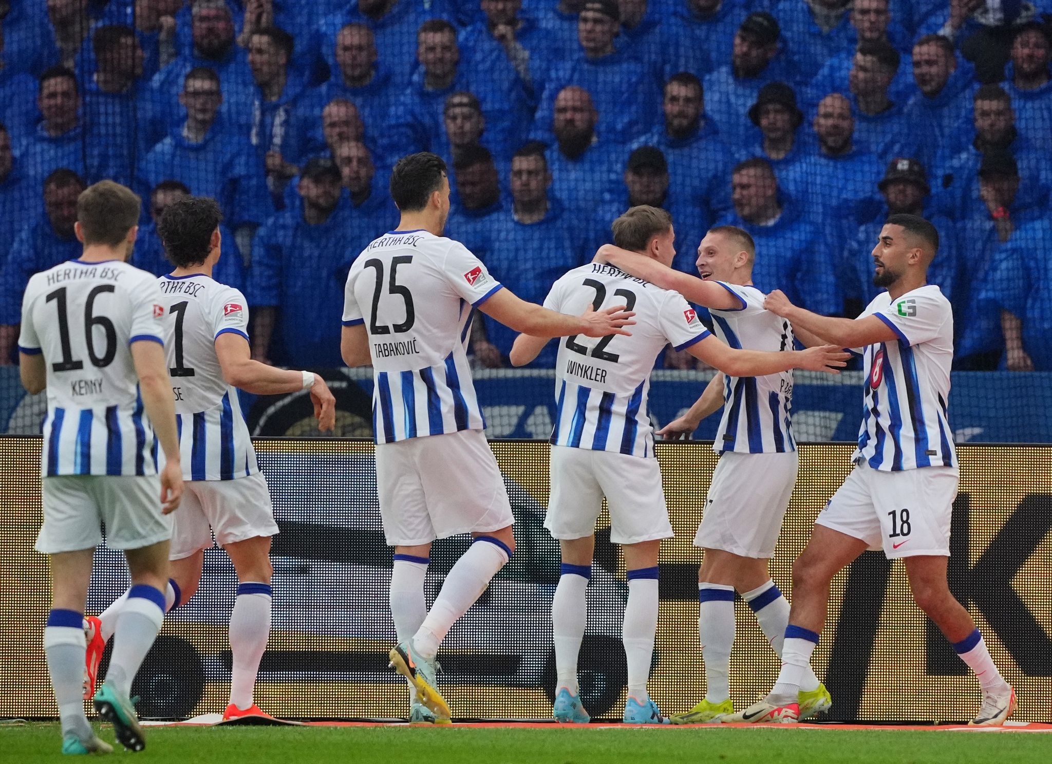 Keine Chance für Hansa: Hertha gewinnt souverän 4:0