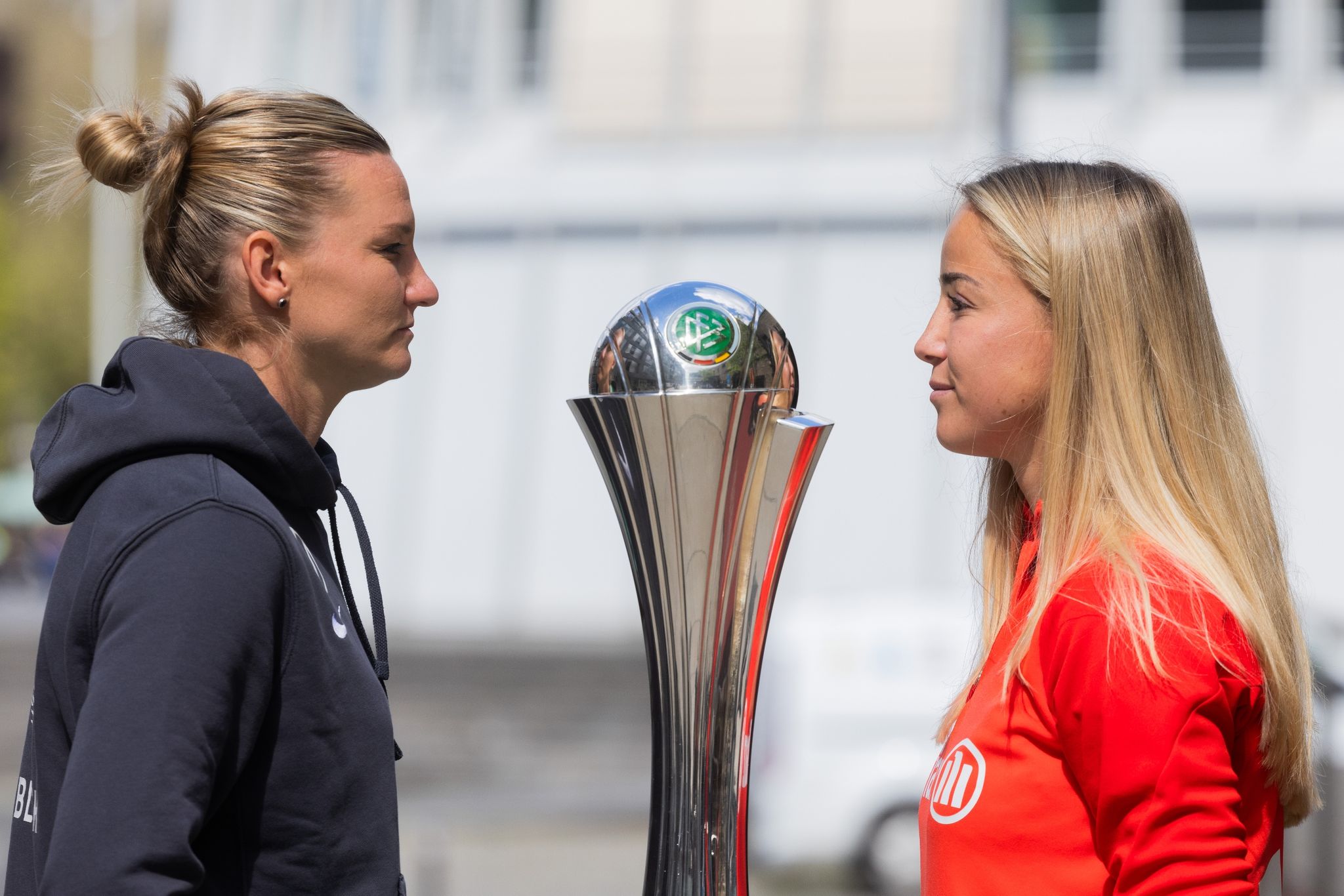 Popp sieht keine Wachablösung im Frauenfußball