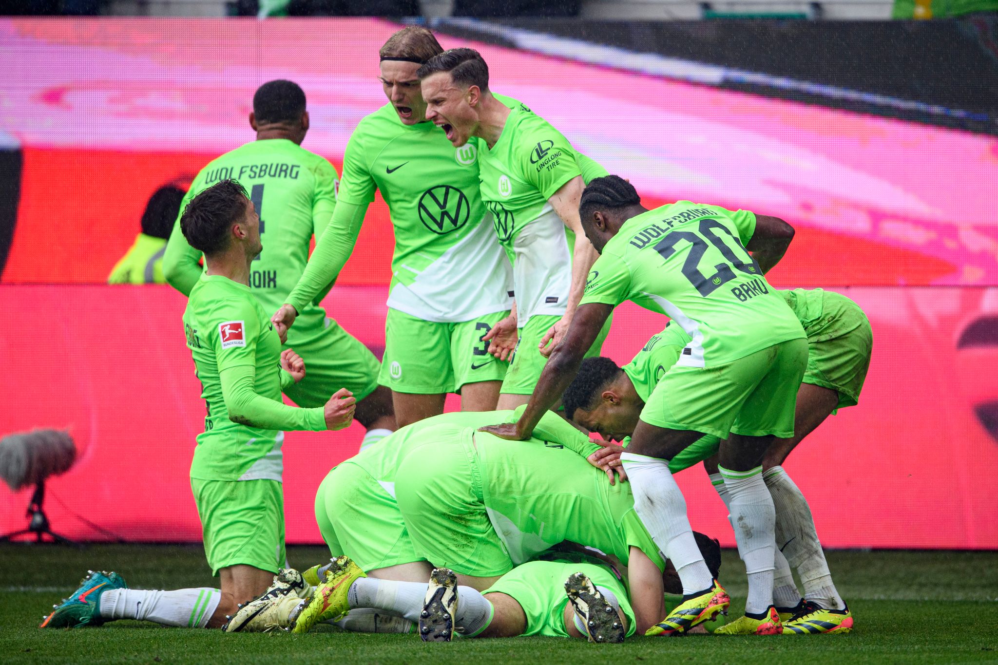 Heimsieg gegen Bochum: Wolfsburg gewinnt Krisenduell