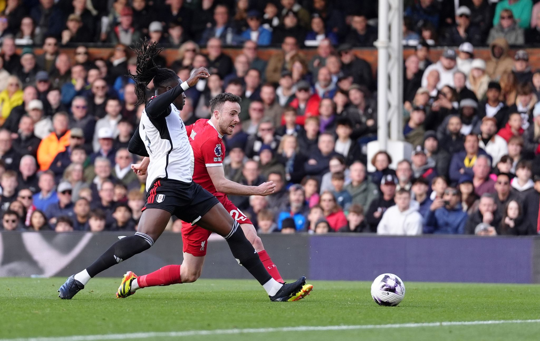 FC Liverpool schlägt Fulham und erobert Rang zwei