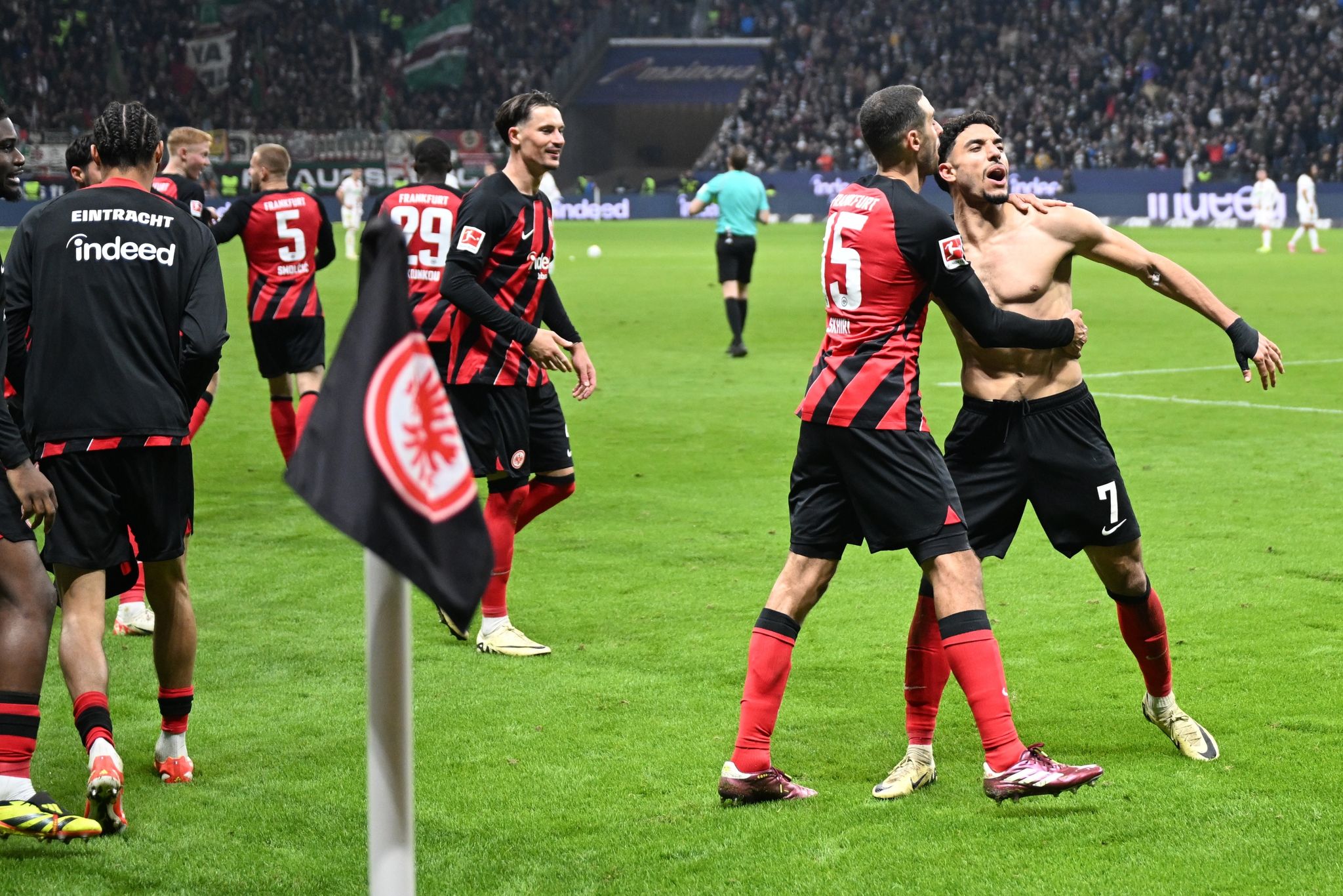 Verlieren hilft? Kuriose Konstellation für Eintracht möglich
