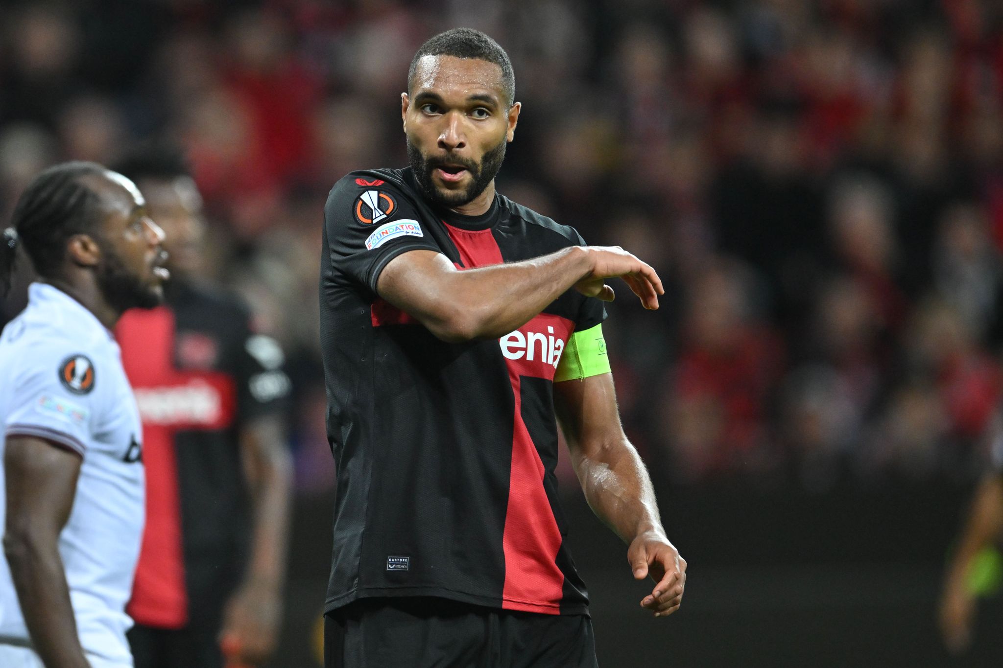 Leverkusen-Sportchef zu Tah: «Wollen Jona halten»