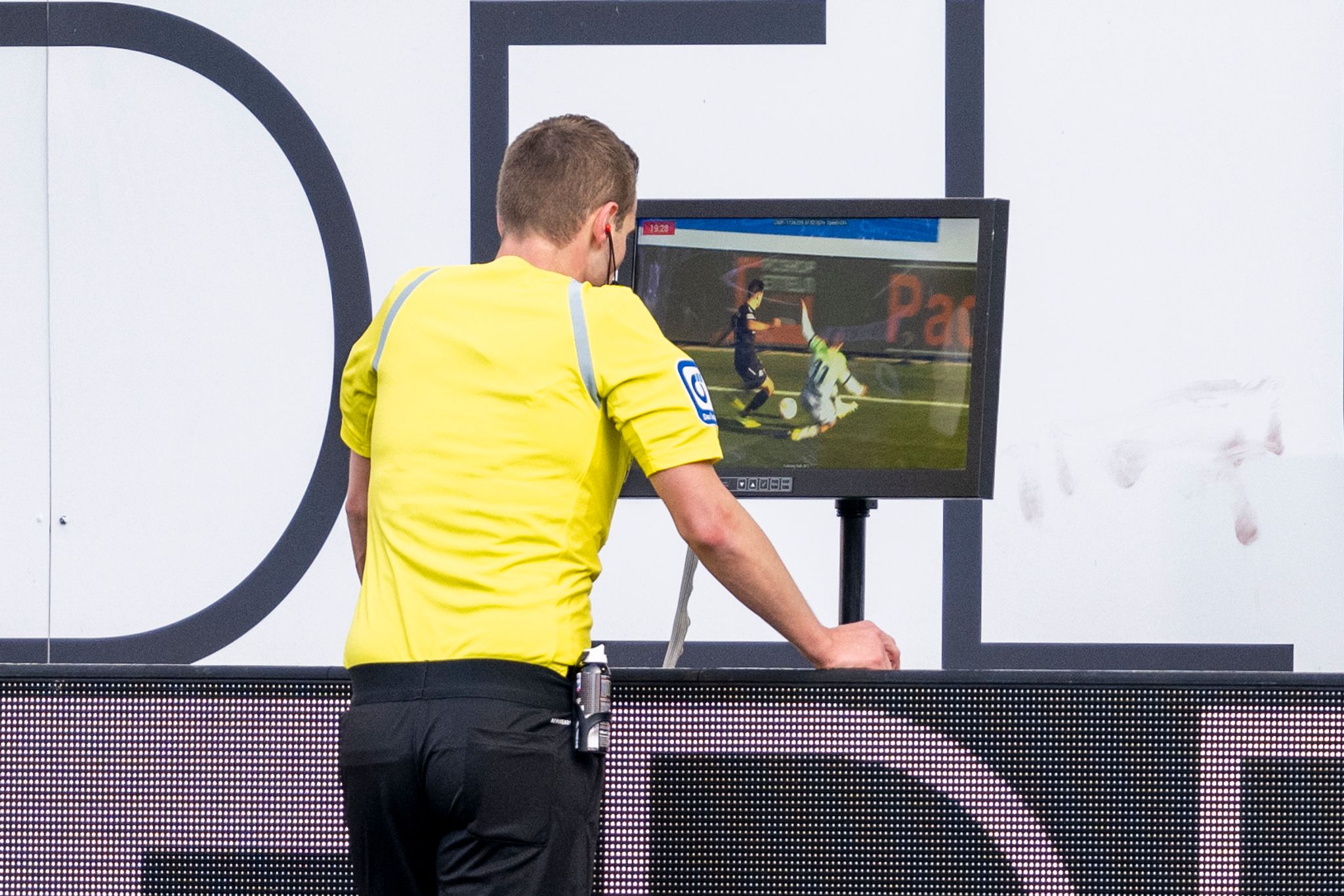Schweden stellt sich gegen Videobeweis im Fußball