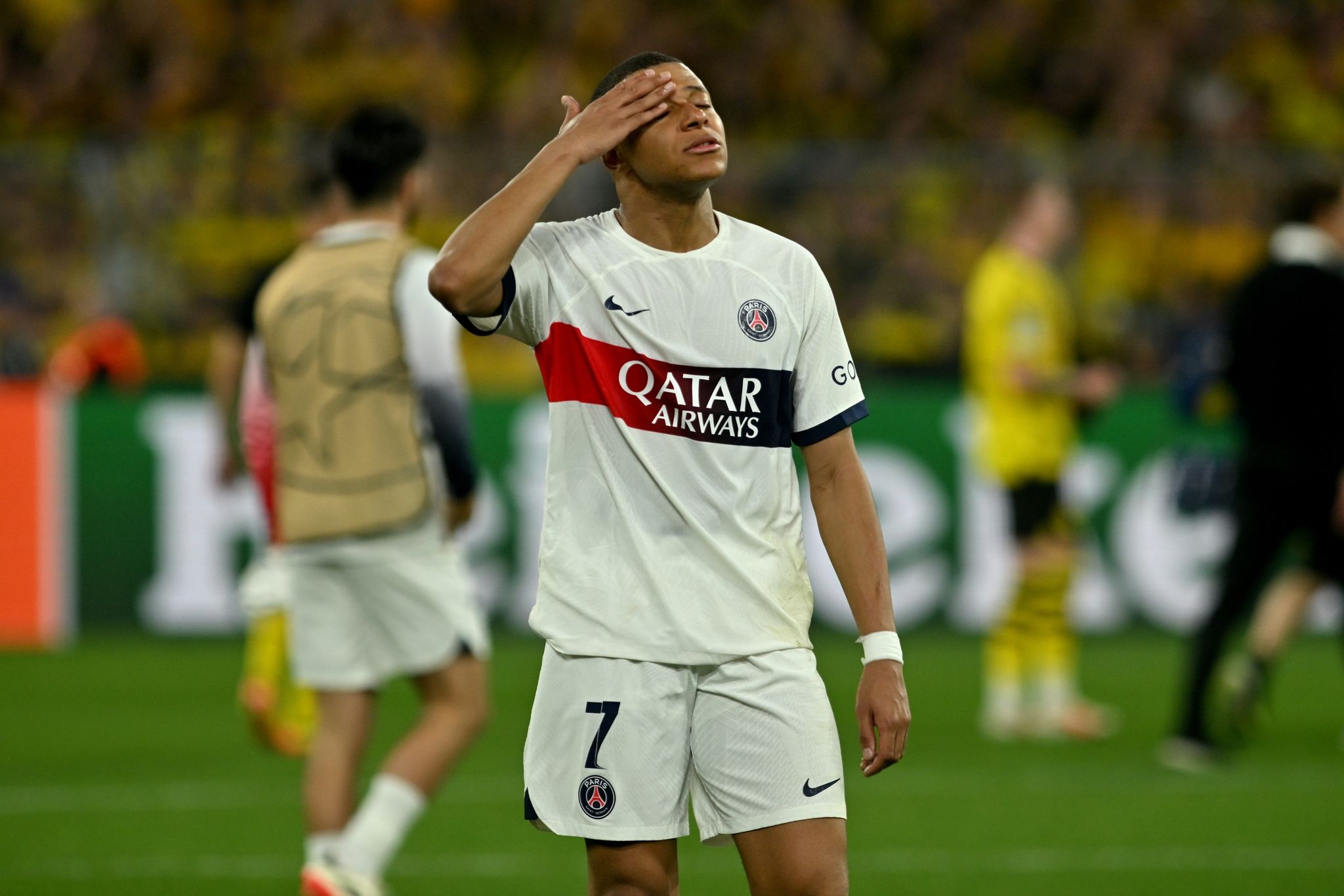 PSG-Star Mbappé verpasst Mannschaftsbus