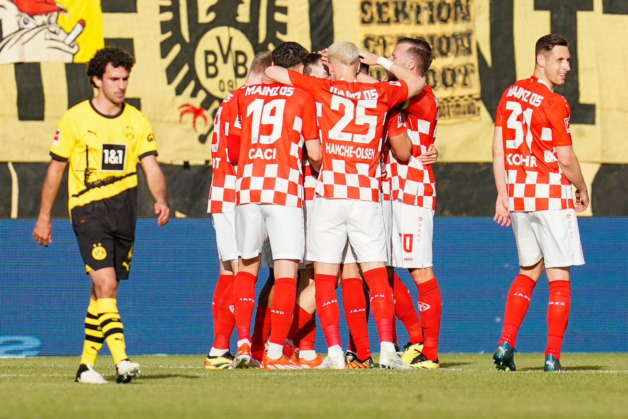 Klarer Sieg gegen BVB: Mainz nah am Klassenverbleib