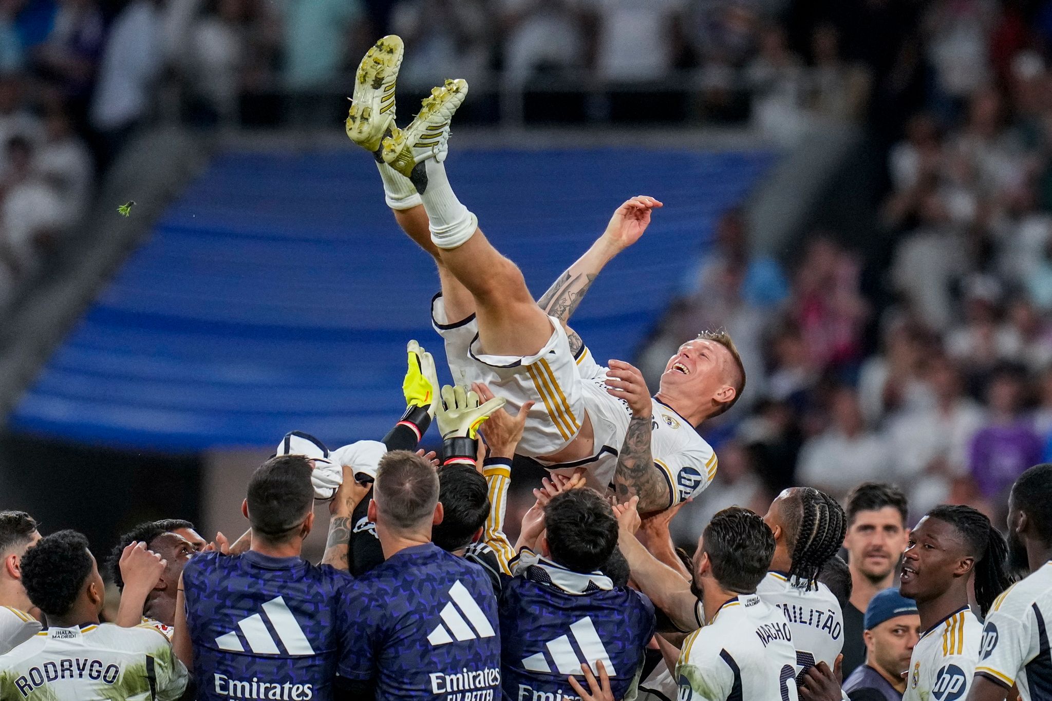 «Gracias Leyenda» – Königlicher Abschied für Kroos bei Real